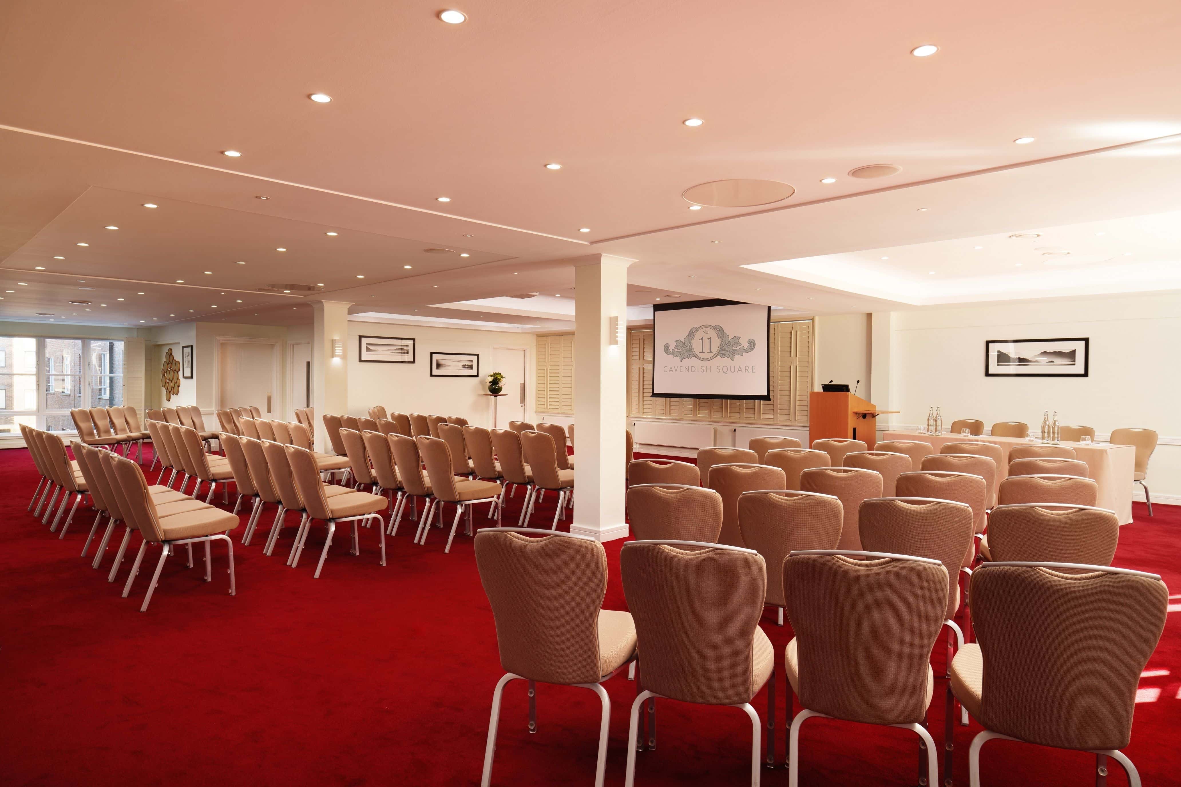 Edwards Room 3D tour