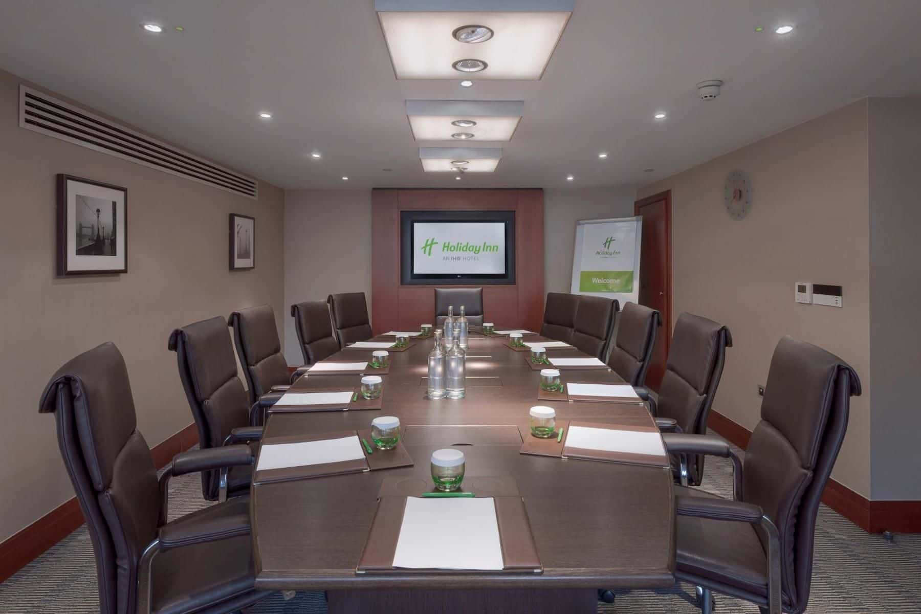 Executive Boardroom 1