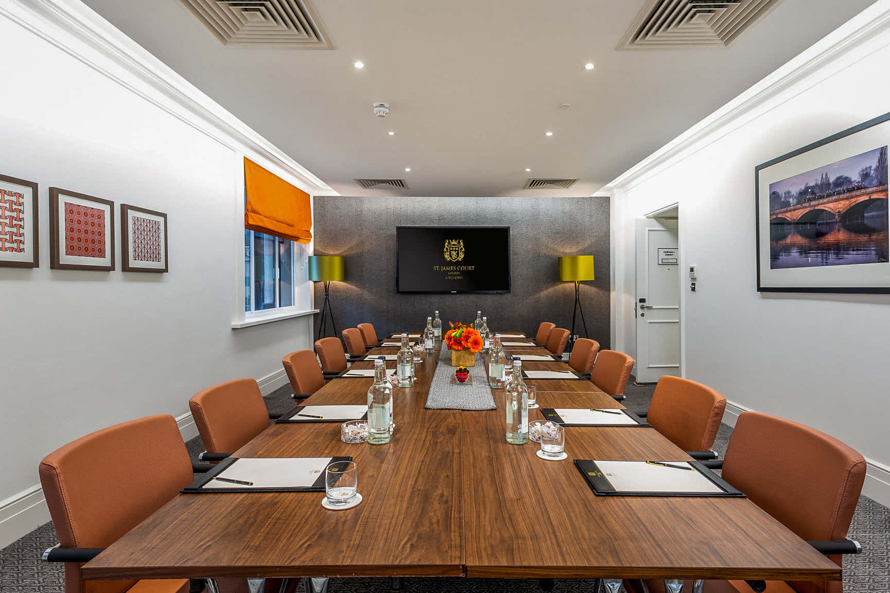 Elizabeth II 3D tour