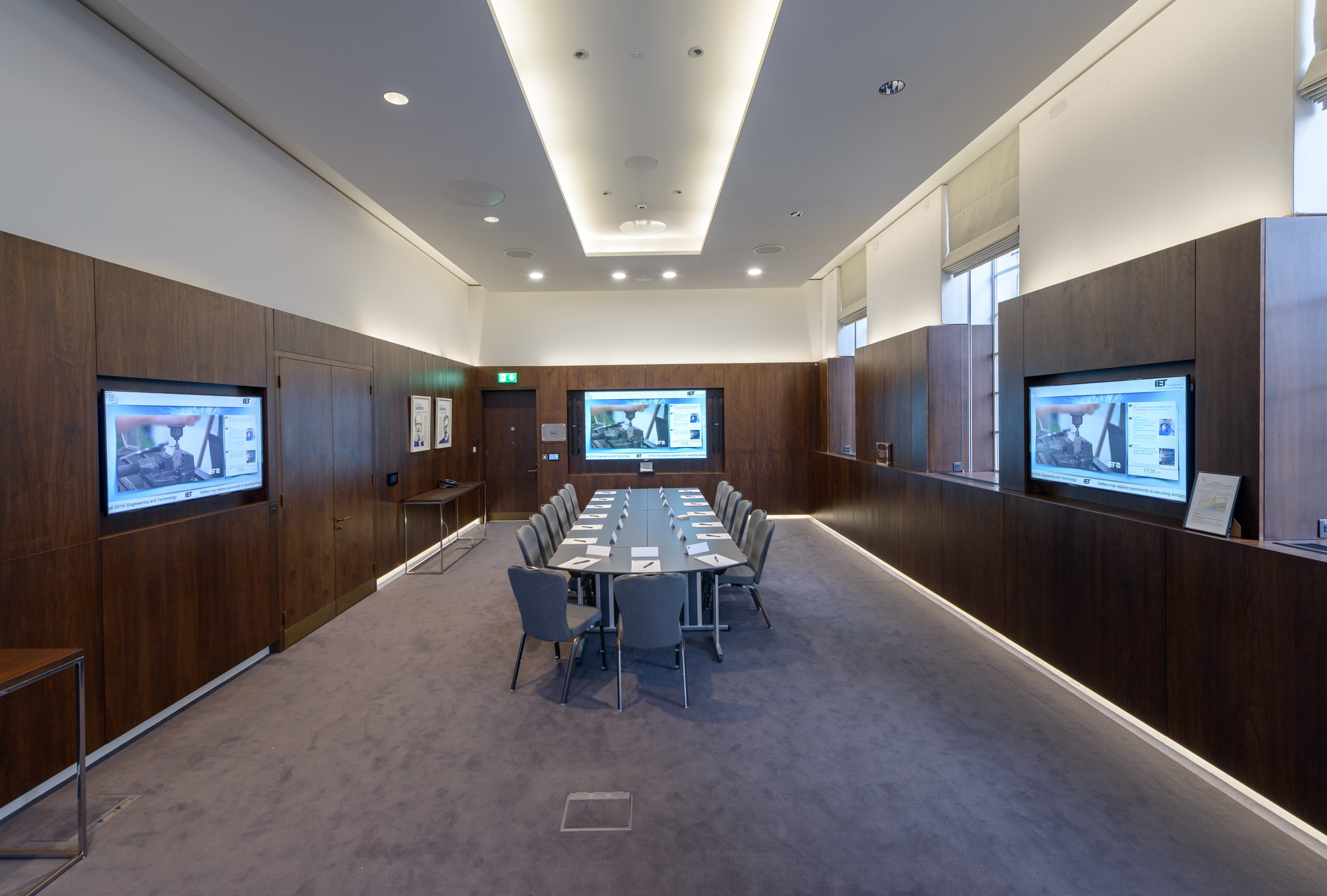Siemens Boardroom 1