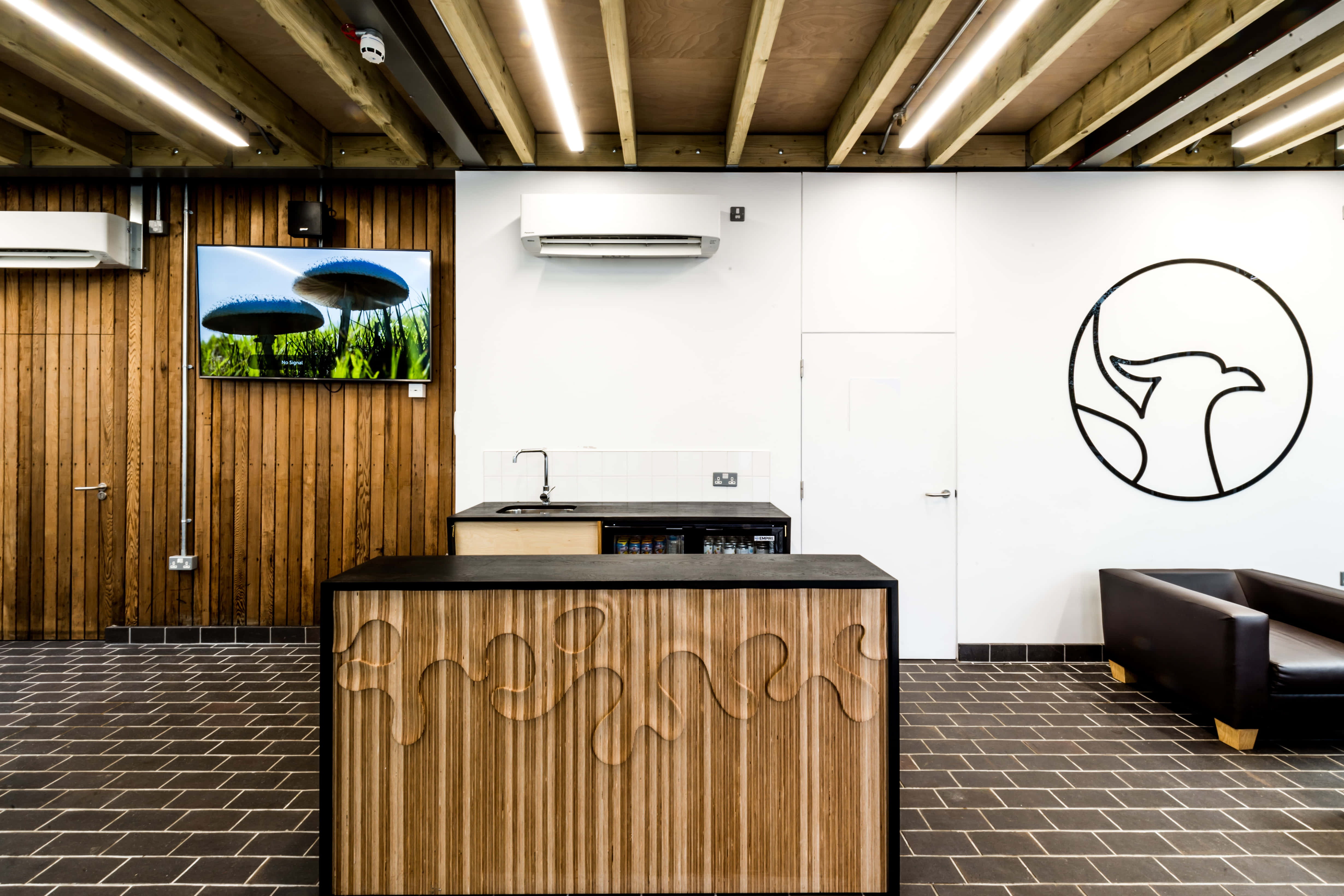 The King Alfred Phoenix 5