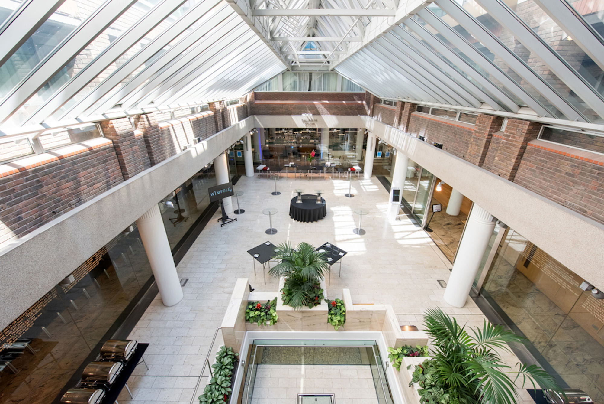 Max Rayne Atrium 1
