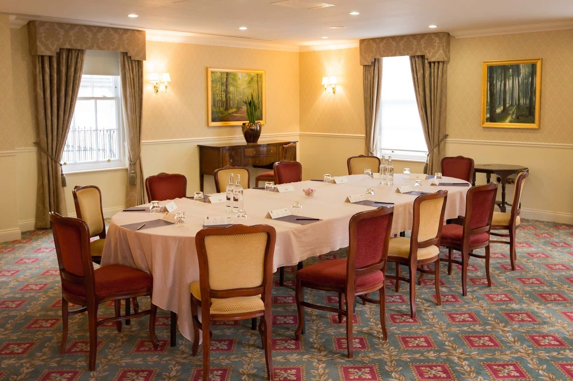 Birchwood Room 2