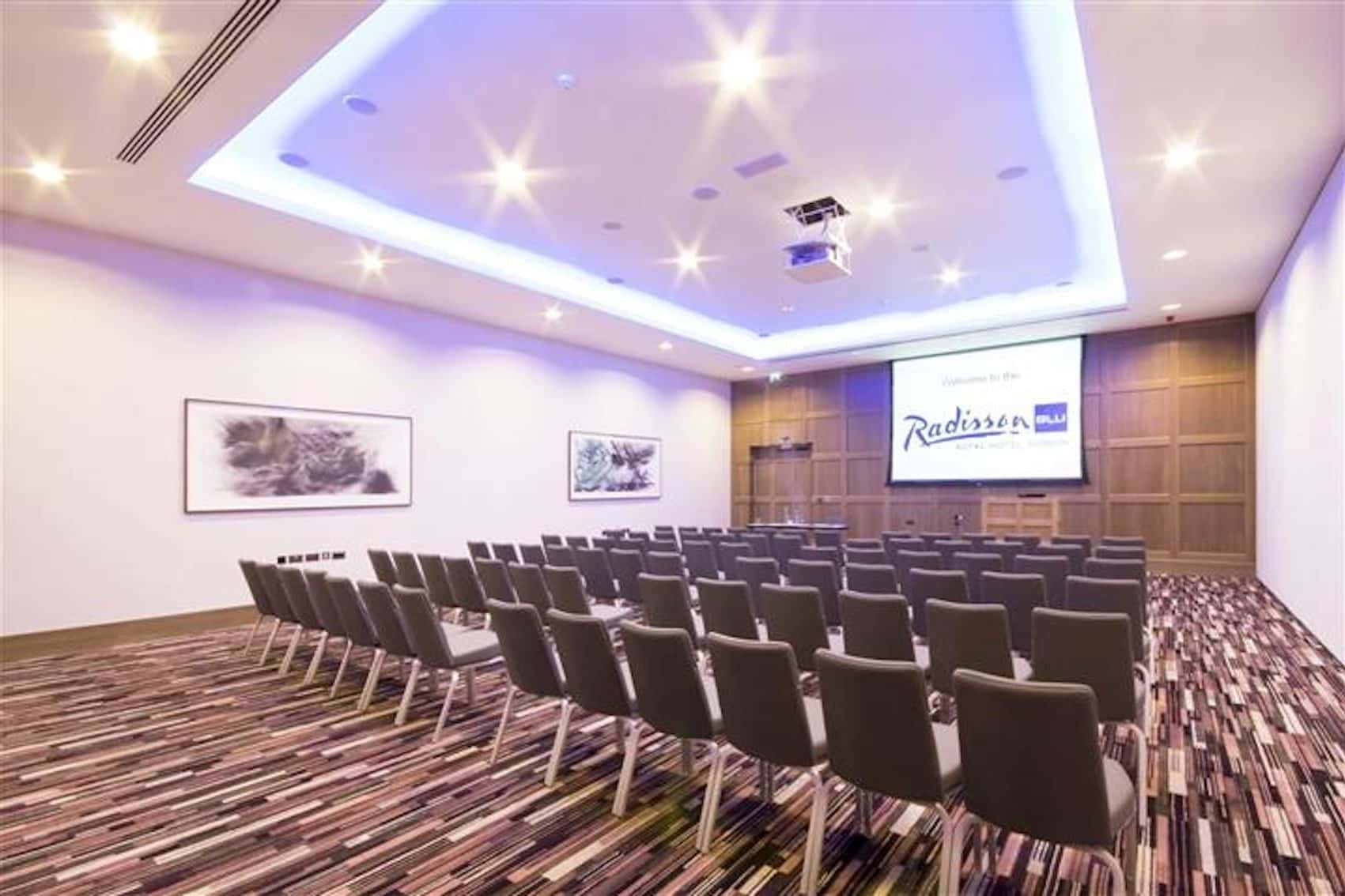 Goldsmiths Hall 1 3D tour