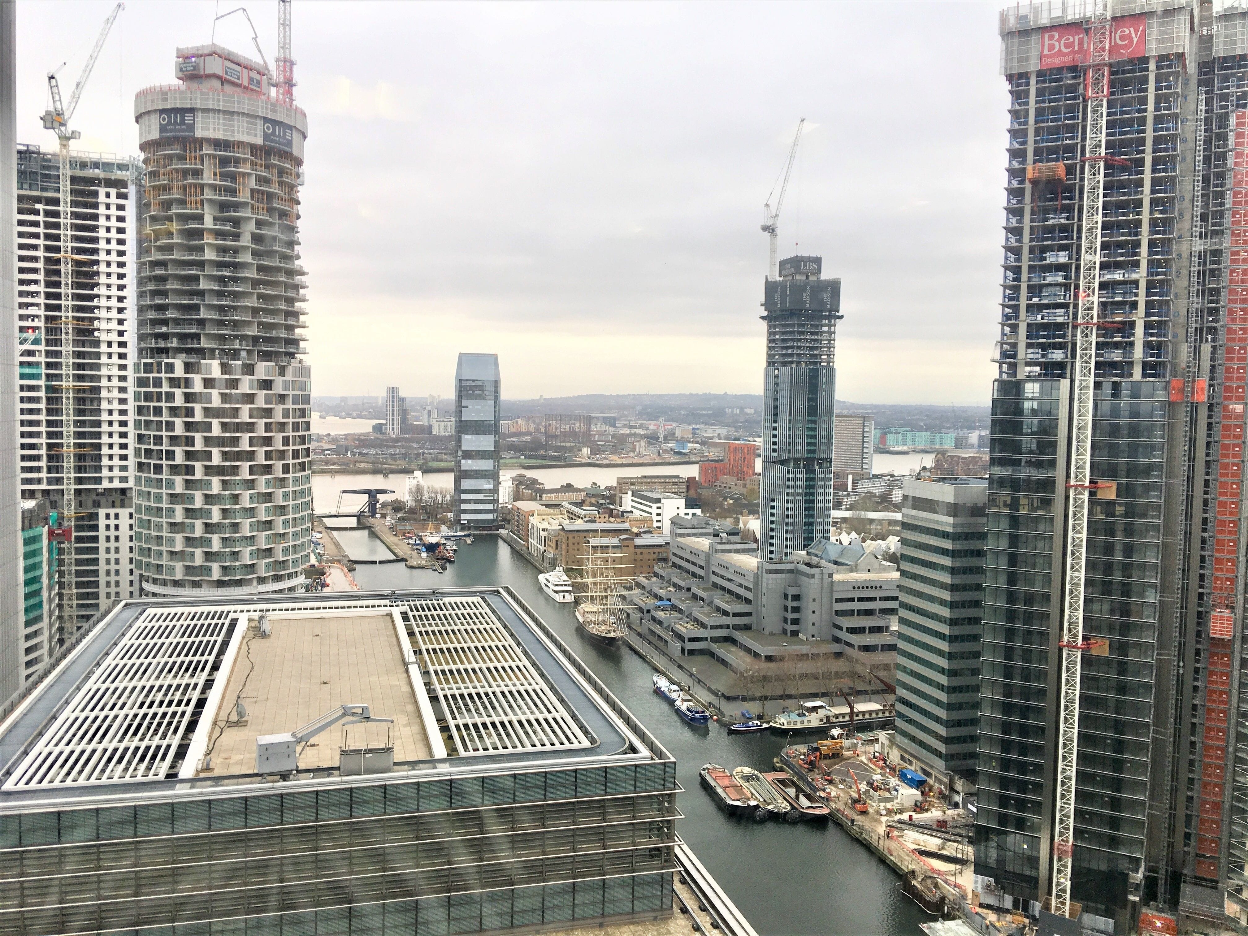 Medium-Sized Meeting Room 2