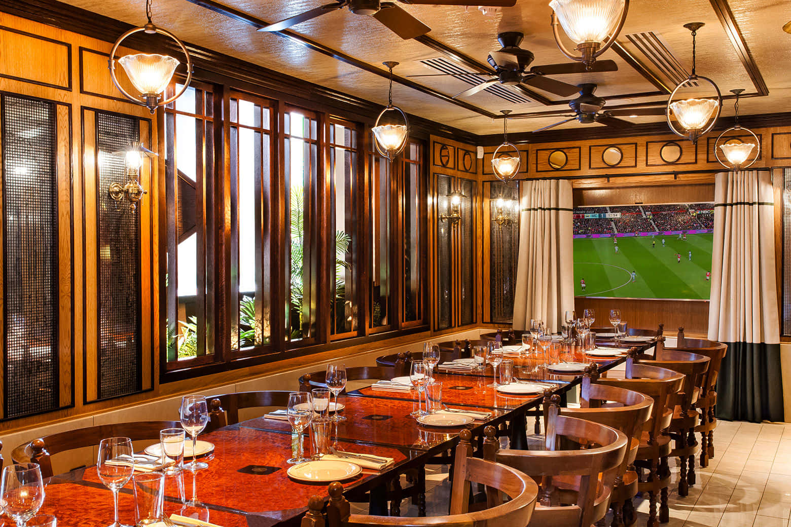 Pot Luck Room 3D tour