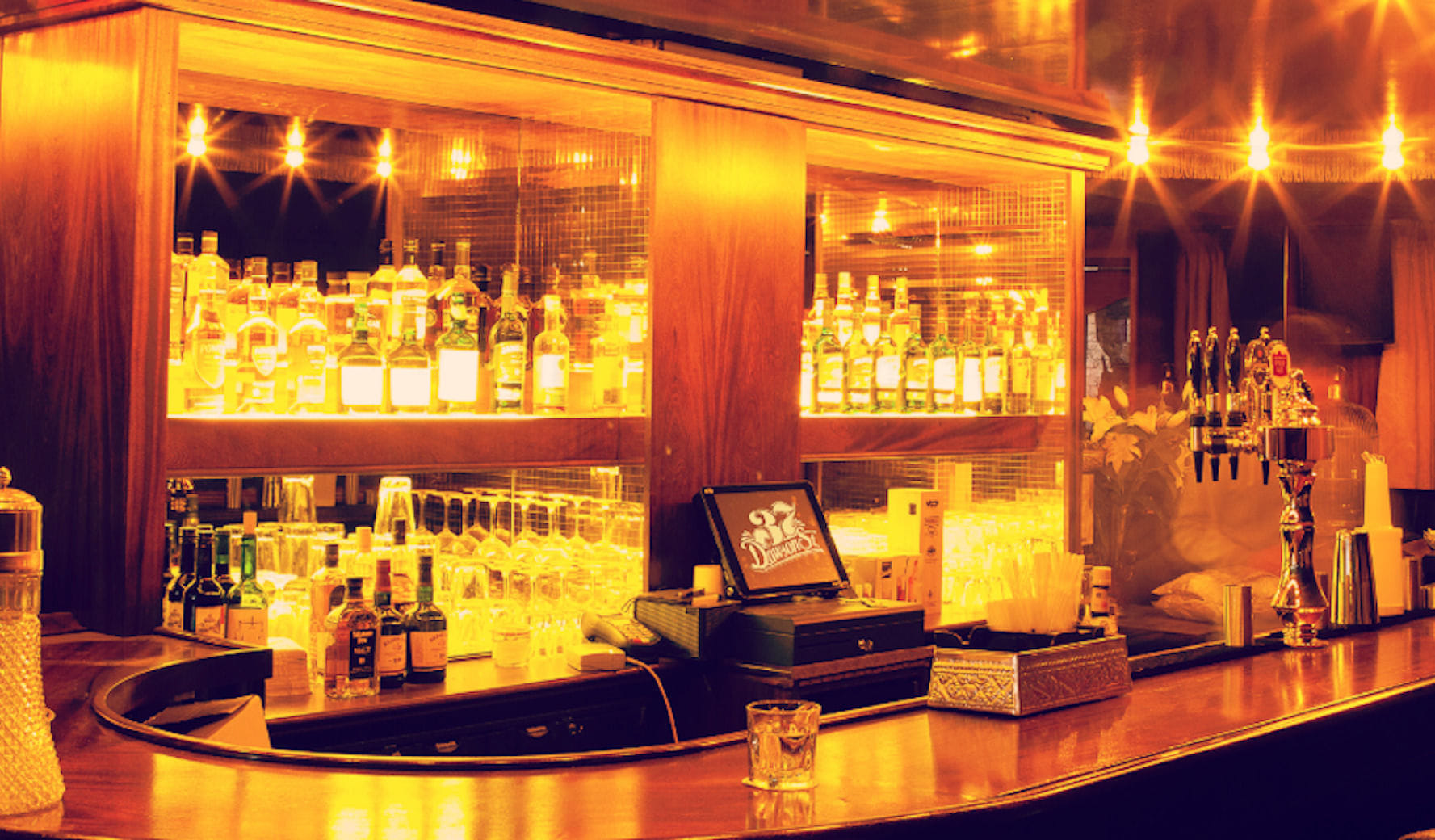Whiskey Bar 2