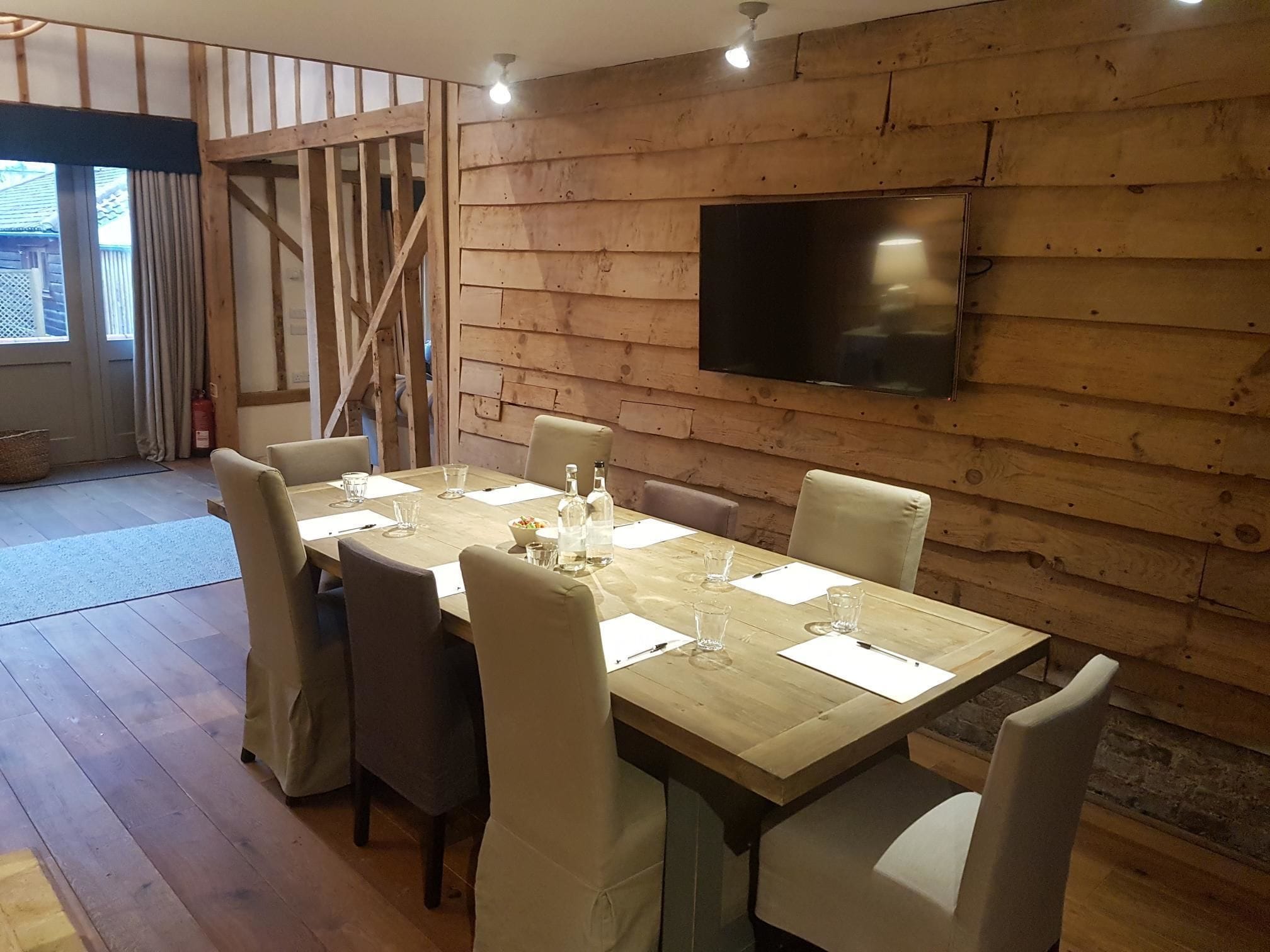 Private event/meeting space 6