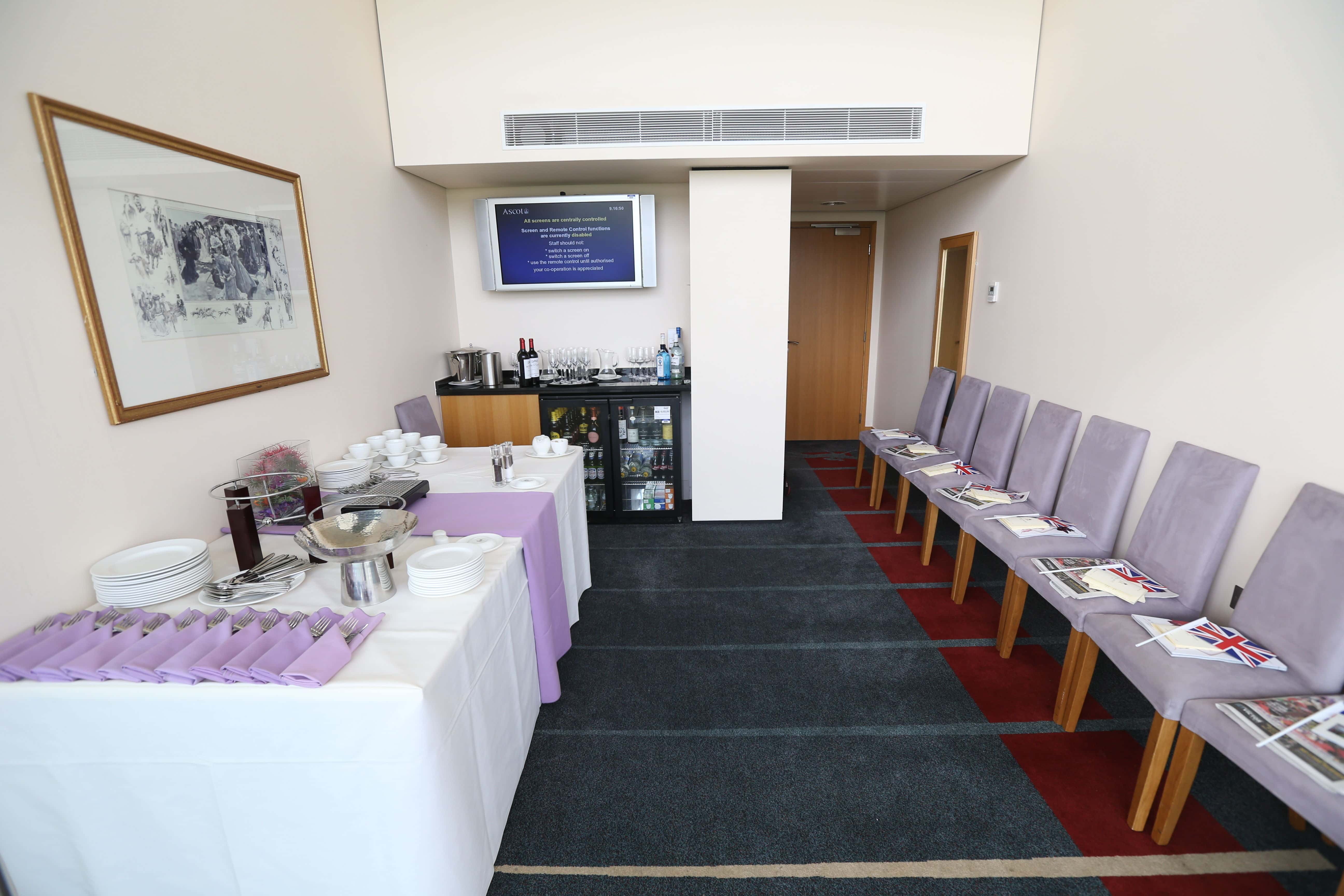 Single Hospitality Suite 4