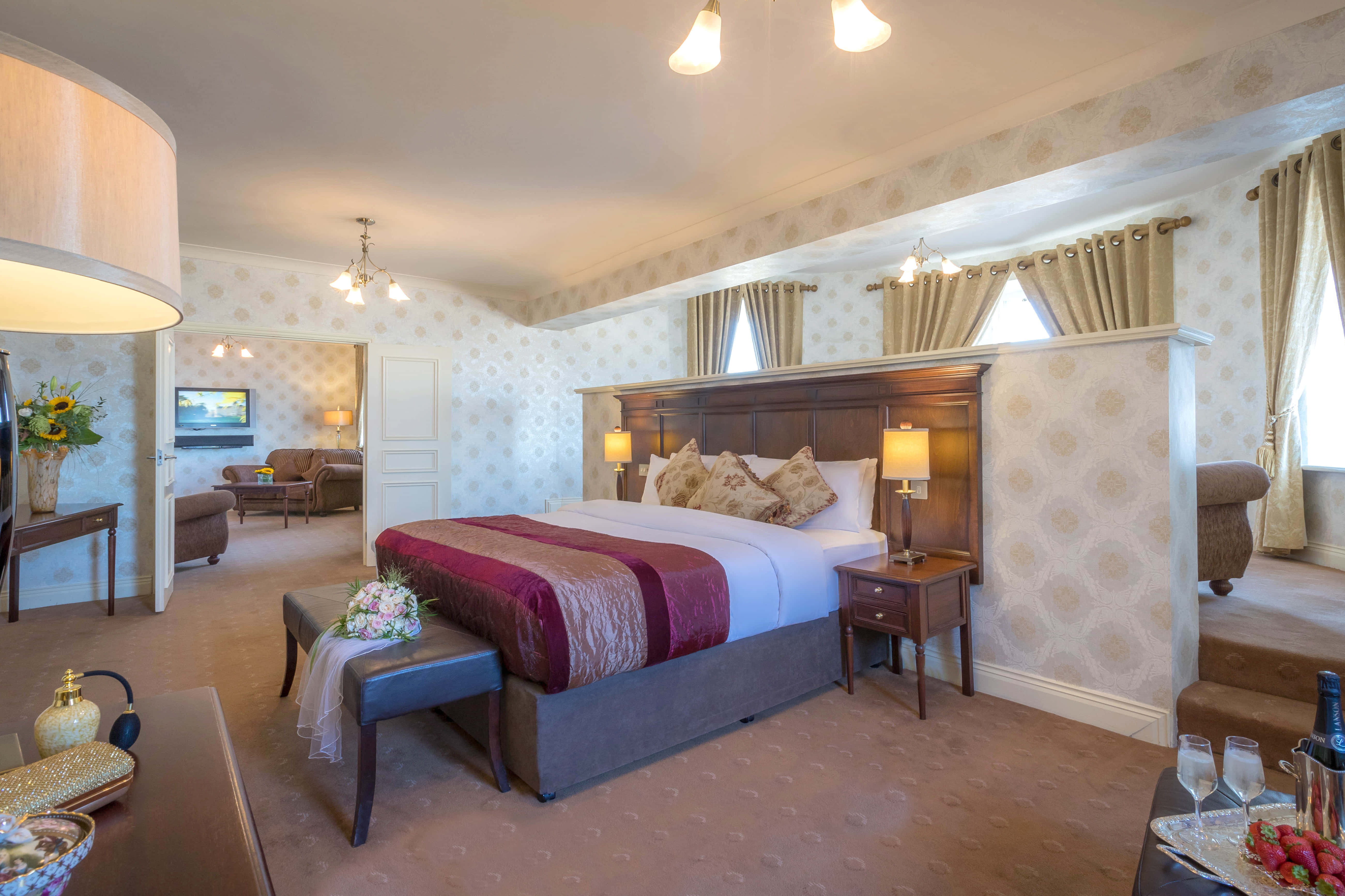 The Hayes Boardroom 1