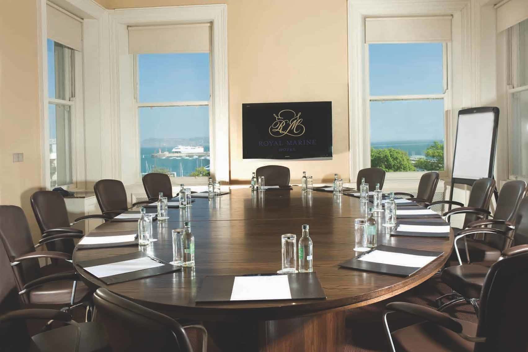 The McCurdy Boardroom 3D tour