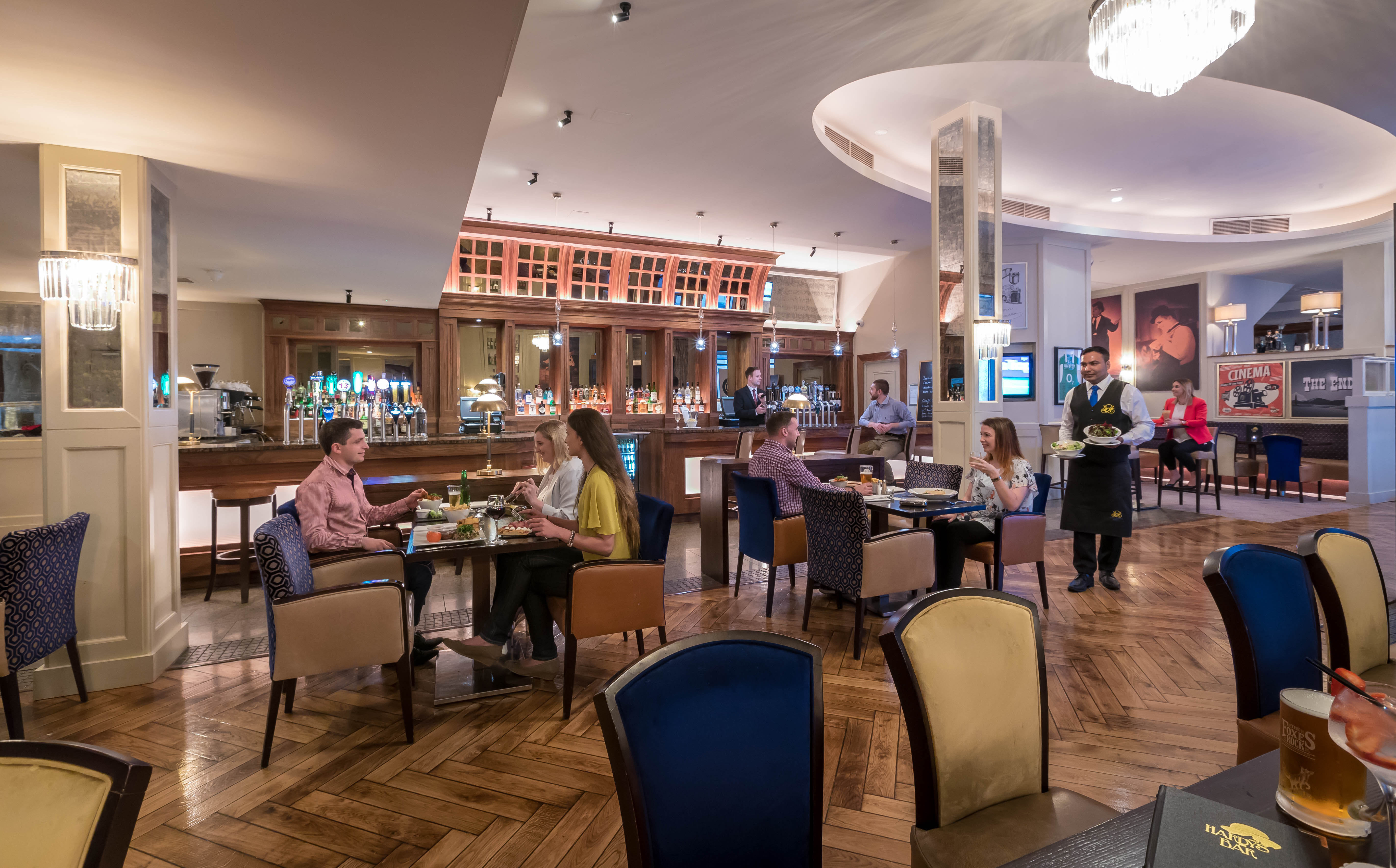 Hardy's Bar & Bistro 6