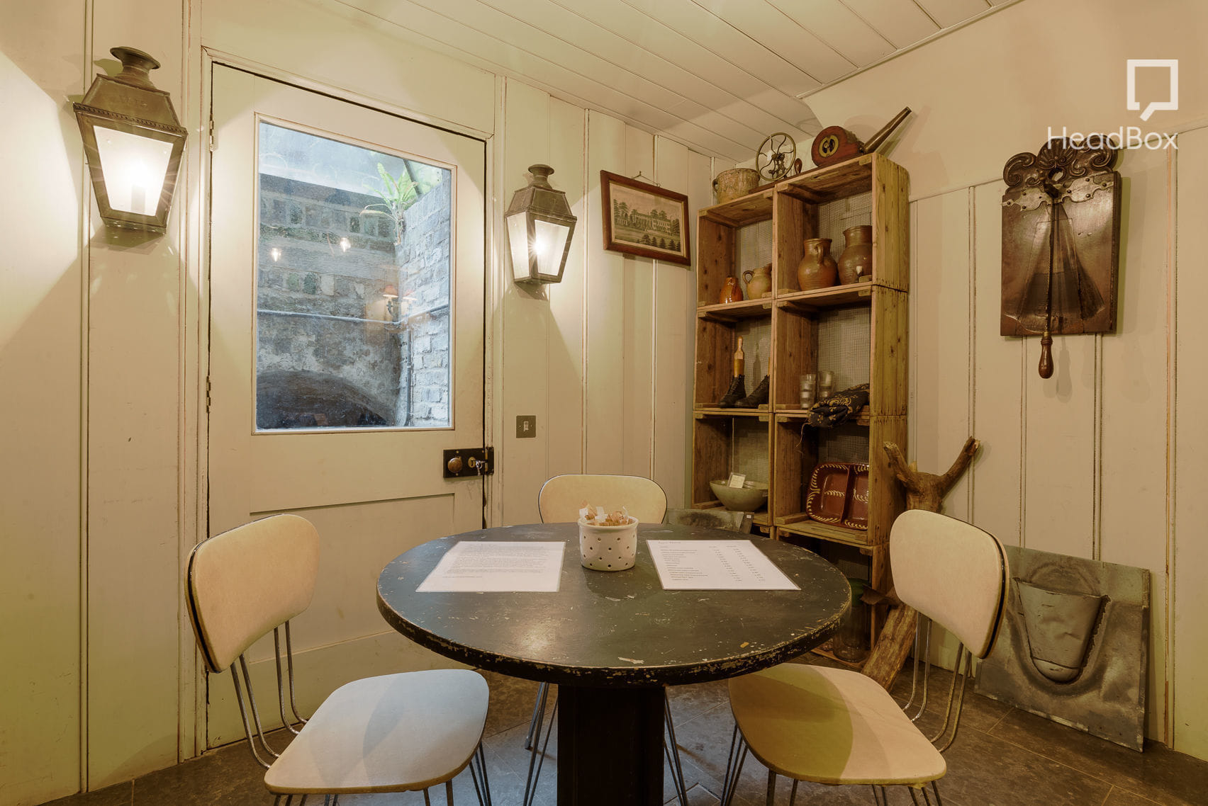 The Courtyard Gallery 15