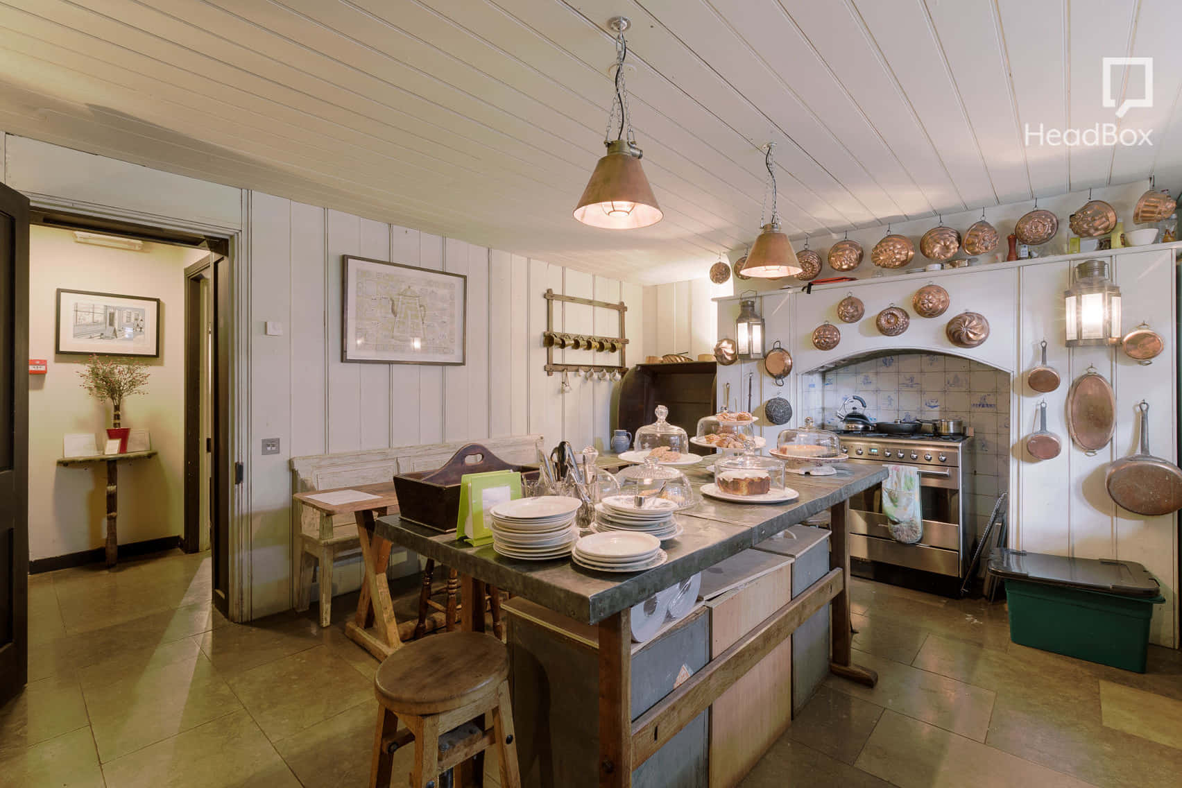 The Courtyard Gallery 20