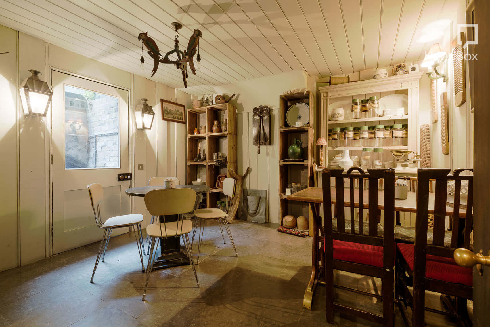 The Courtyard Gallery 25