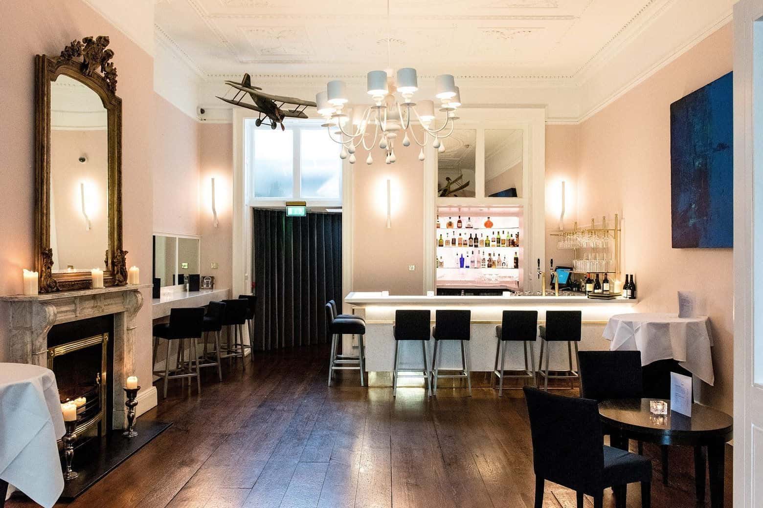 Private Dining Room & Aviator Bar 2