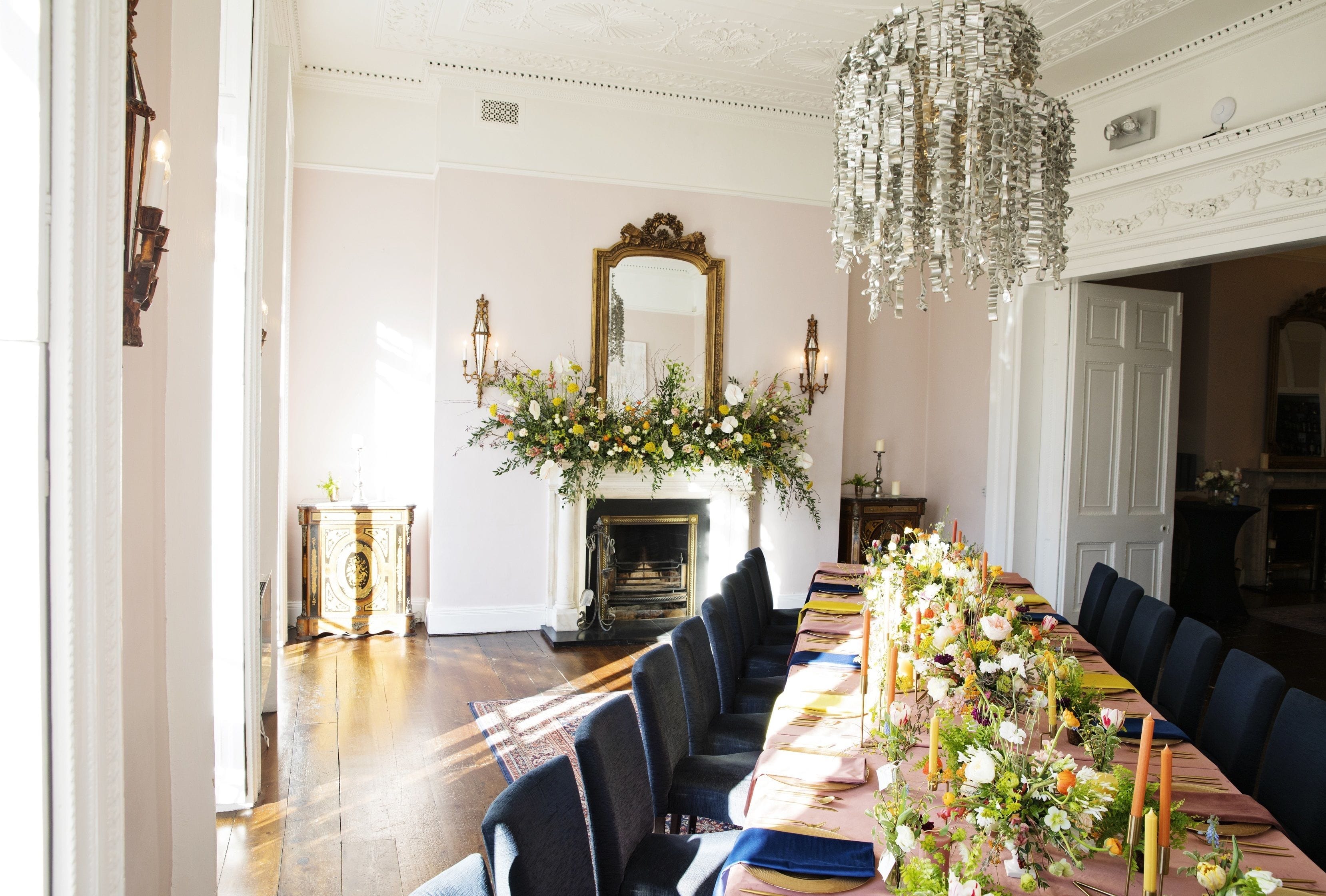 Private Dining Room & Aviator Bar  8