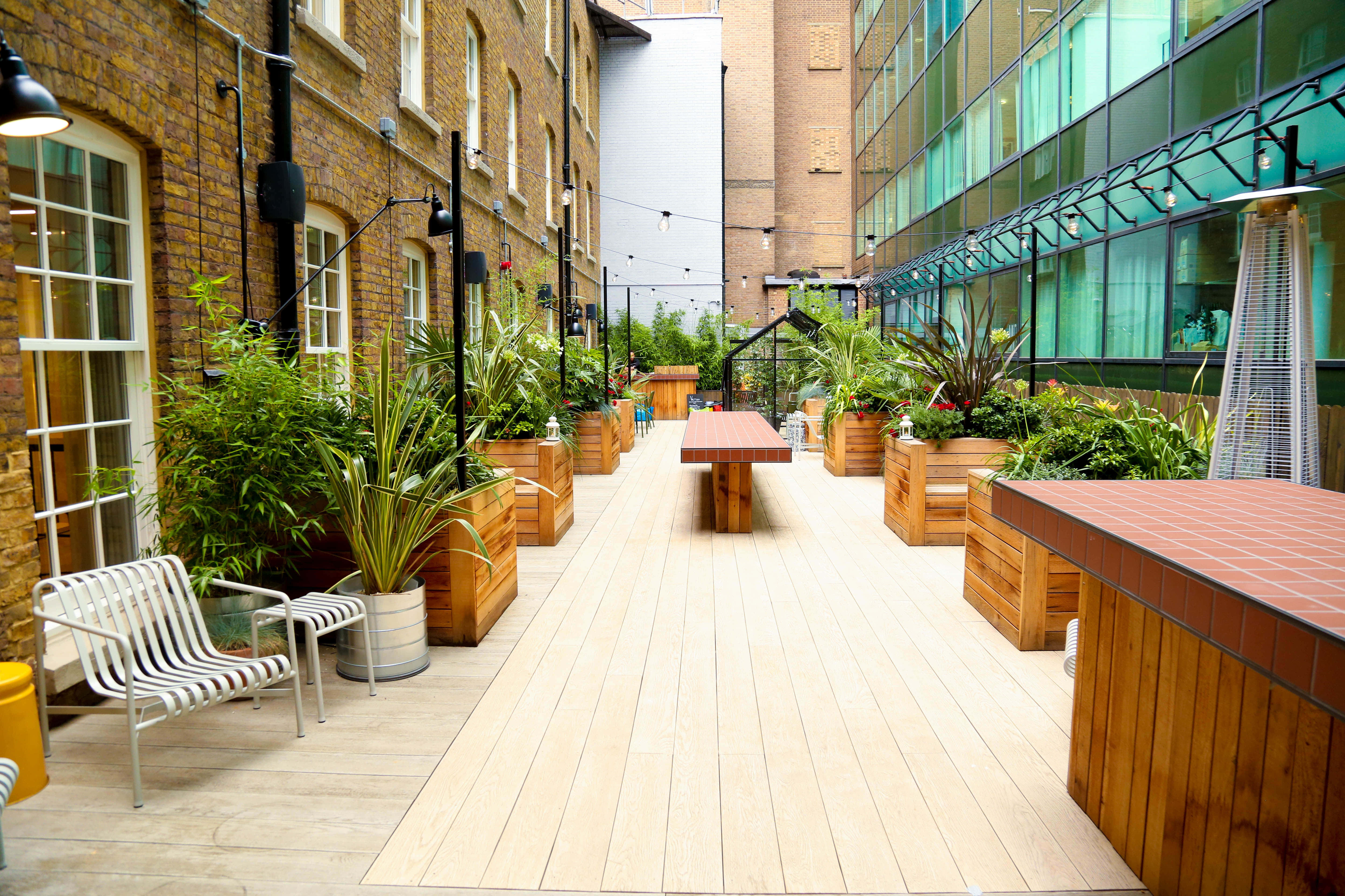 Wimpole Courtyard Terrace 4