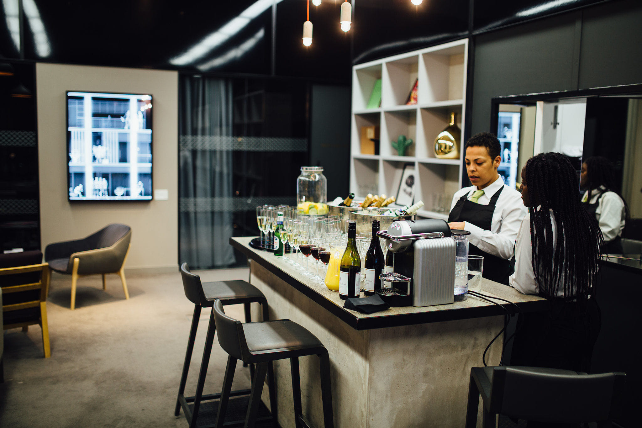 Lounge & Roof Terrace