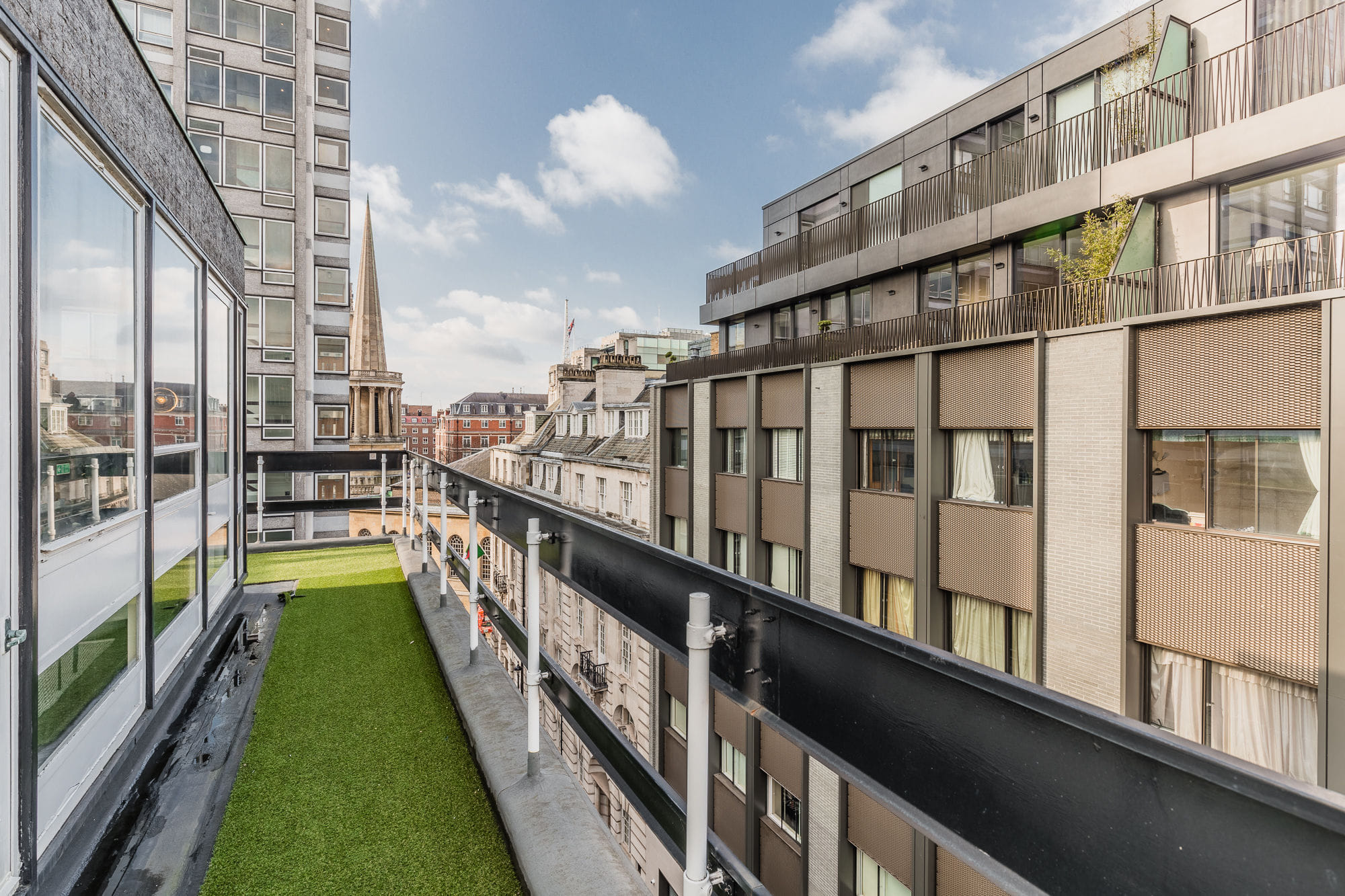 Apartment & Roof Terrace 2