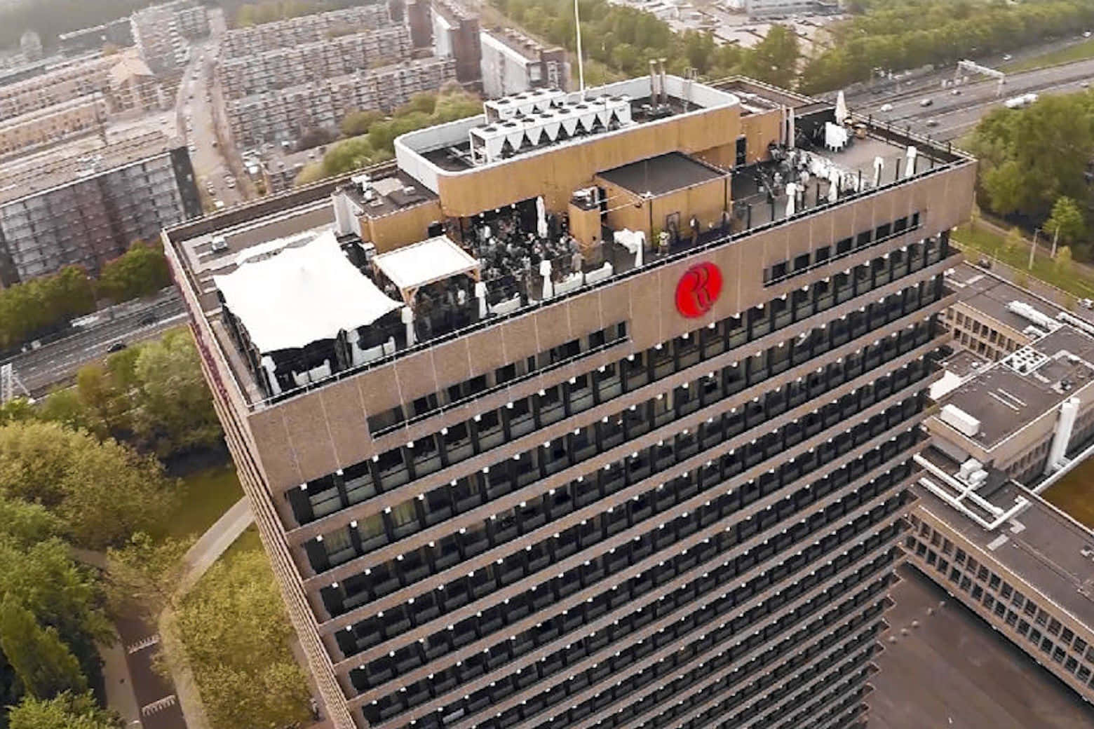 Floor 17 Bar & Restaurant 5