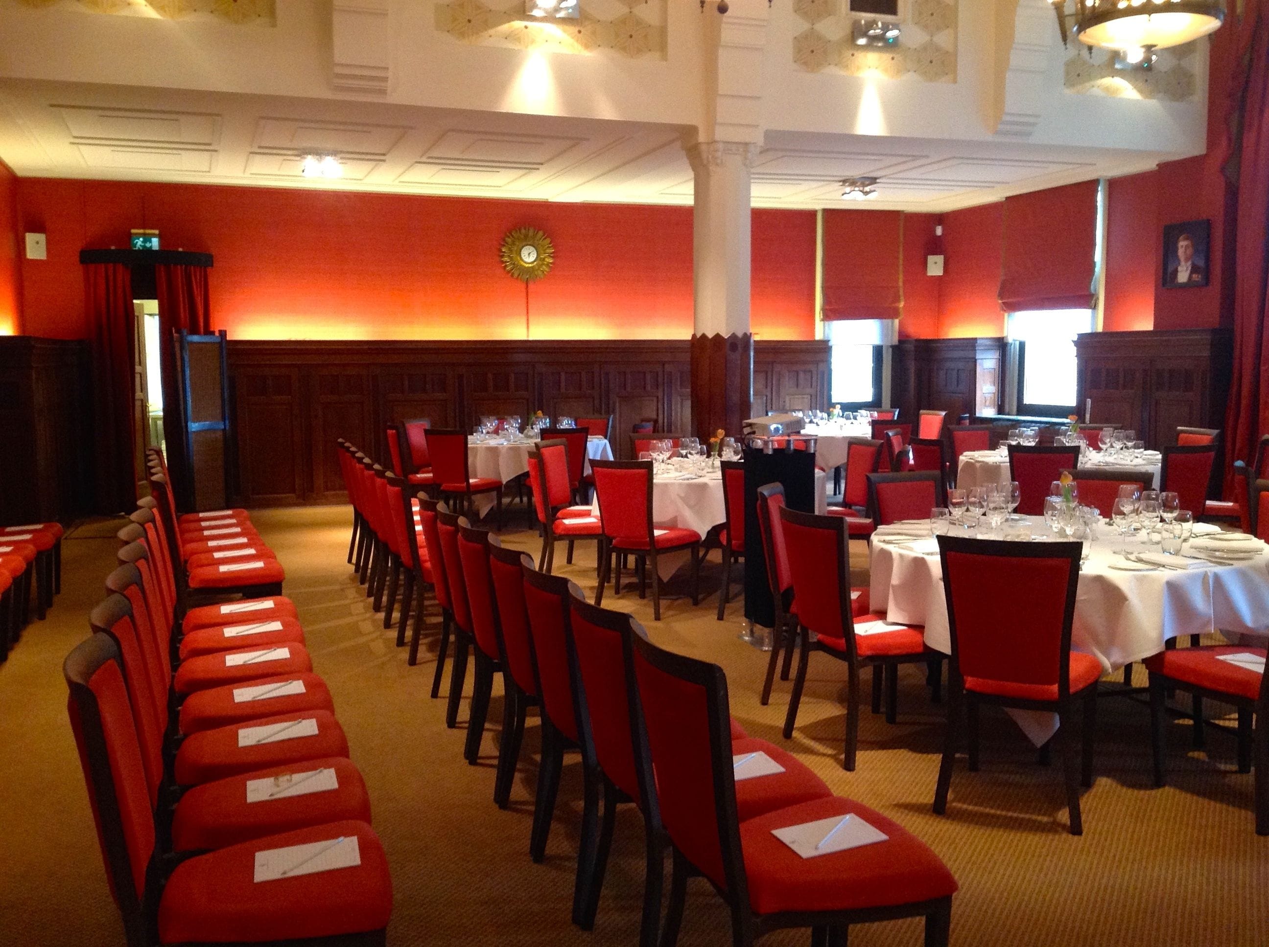 Groote Zaal 4