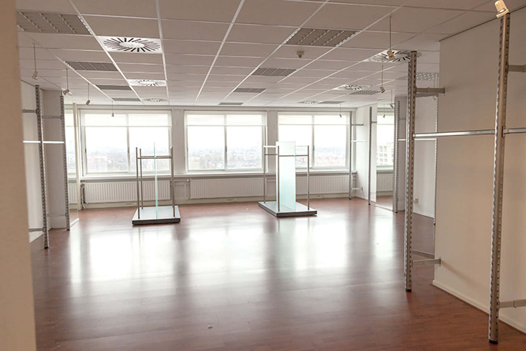 SHOWROOM 01.11.7 2