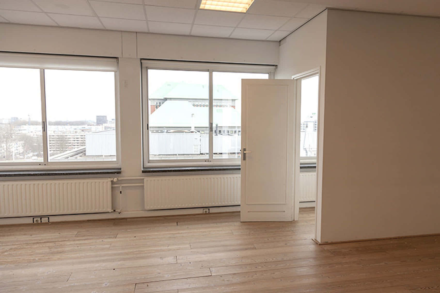 SHOWROOM 01.10.6 0