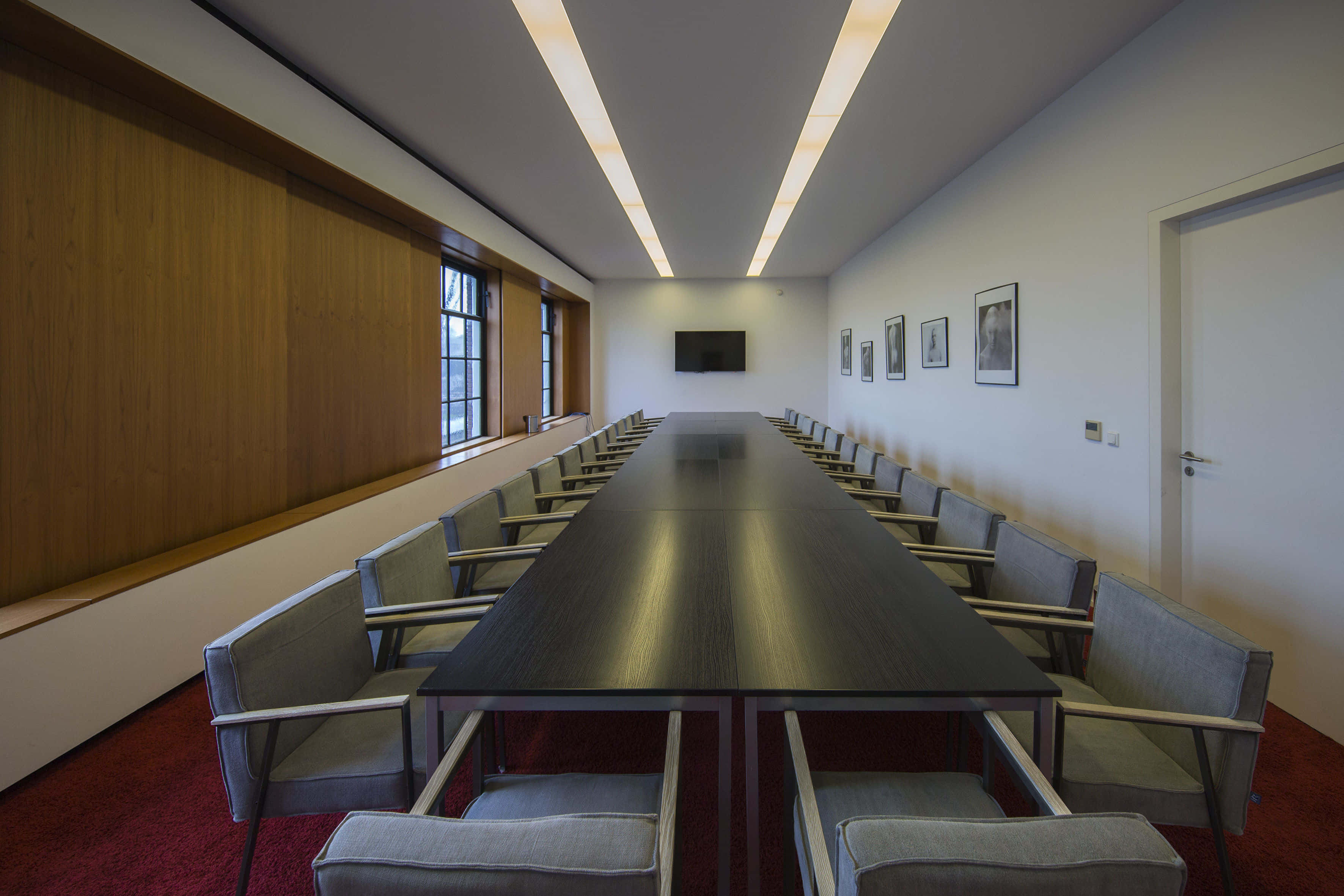 Building 43 | Meeting Area 1