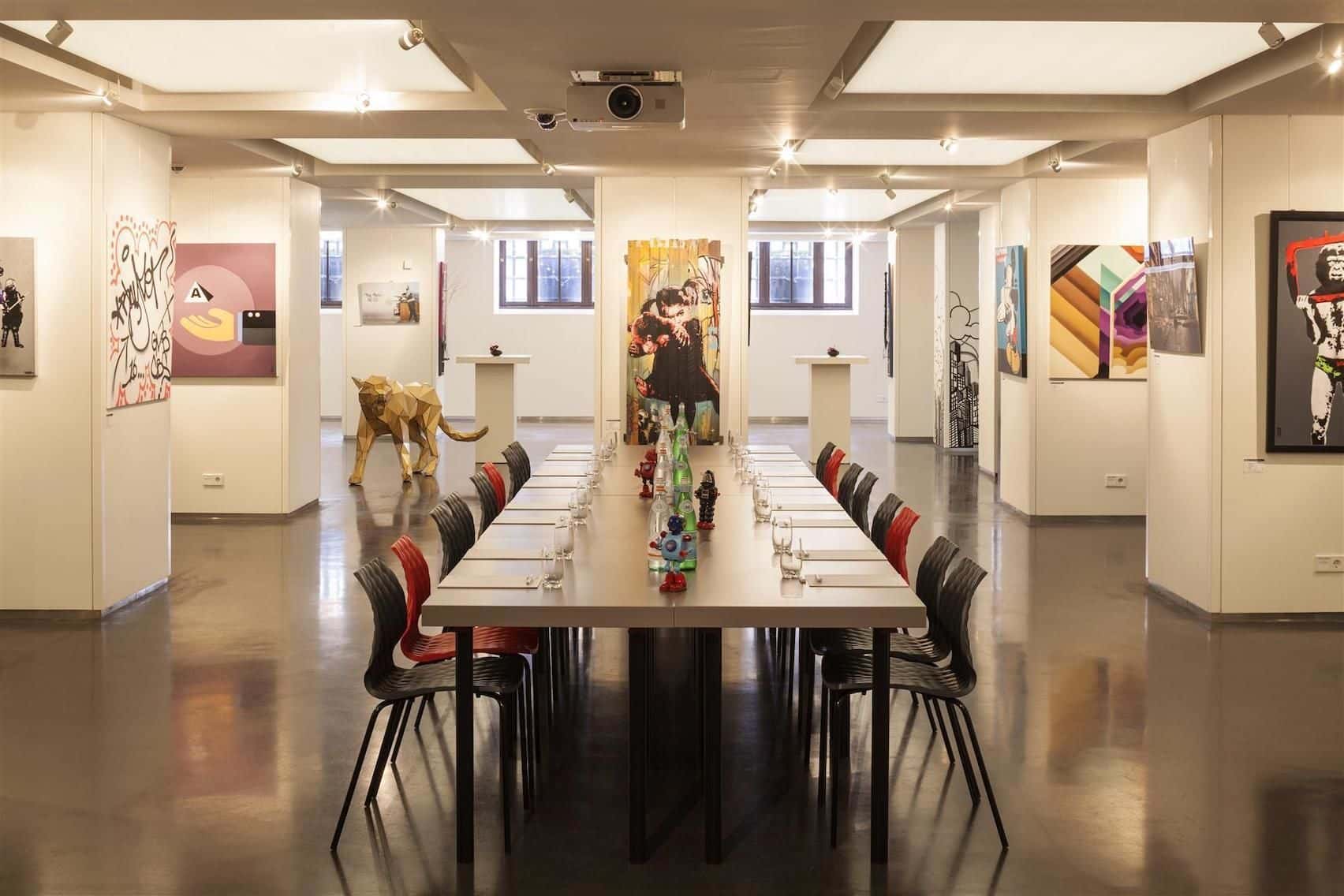 Gallery 3D tour
