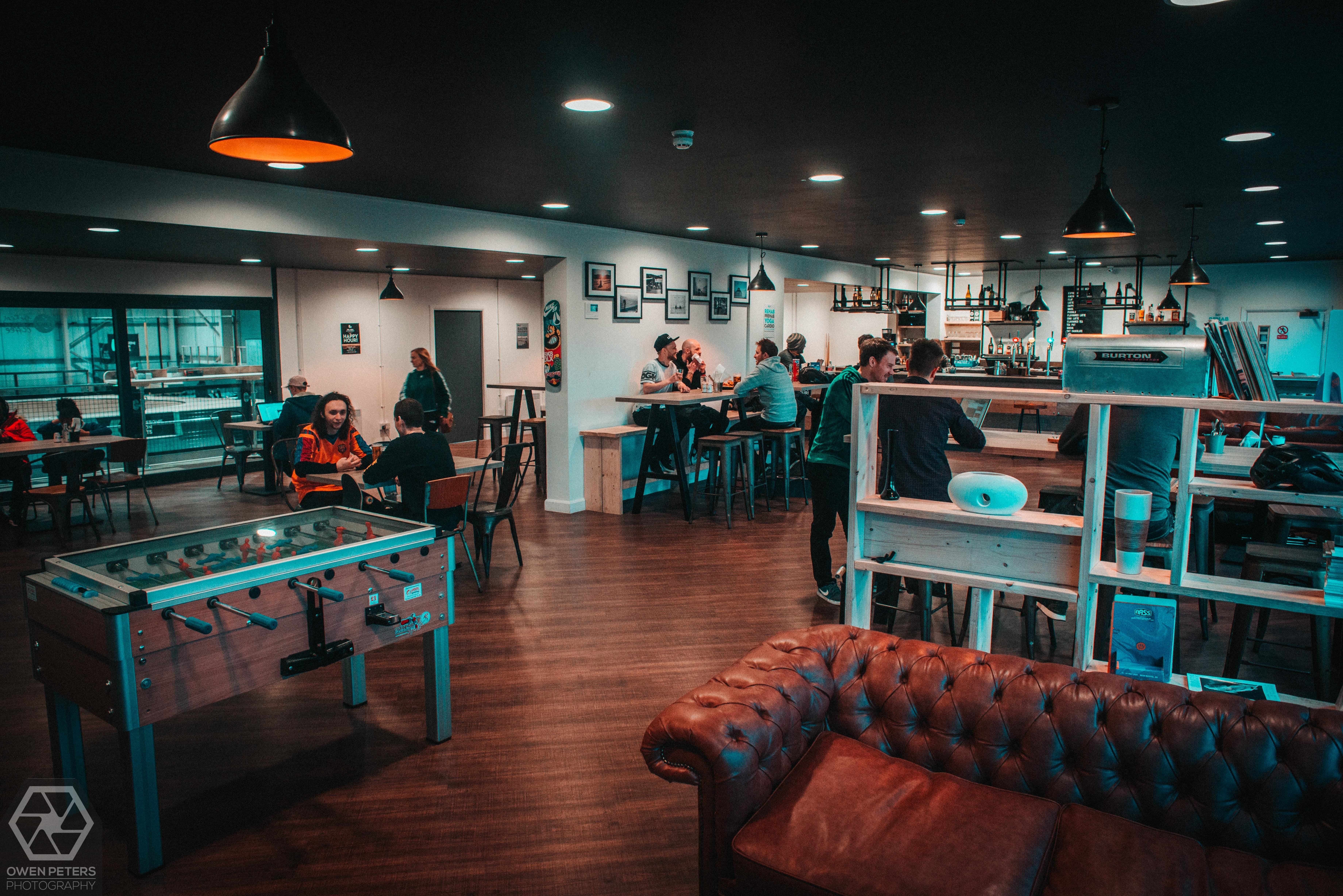 The View Bar & Restaurant 4