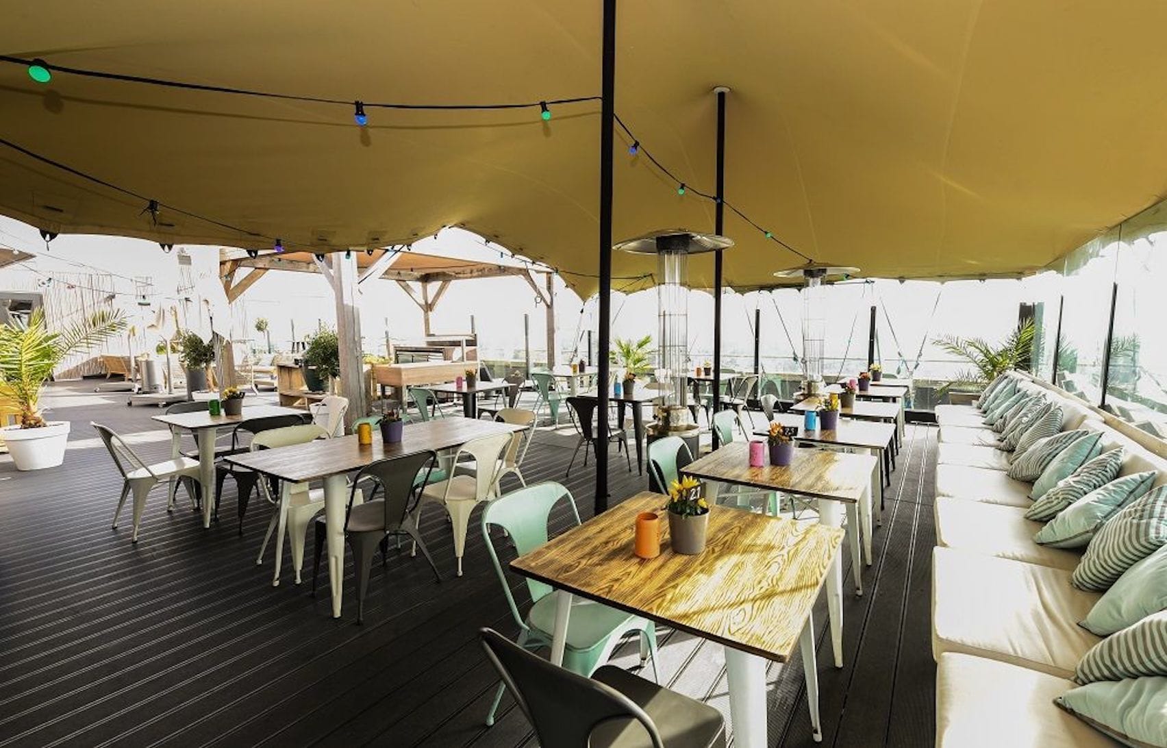 Rooftop Terrace, Bar Side 2