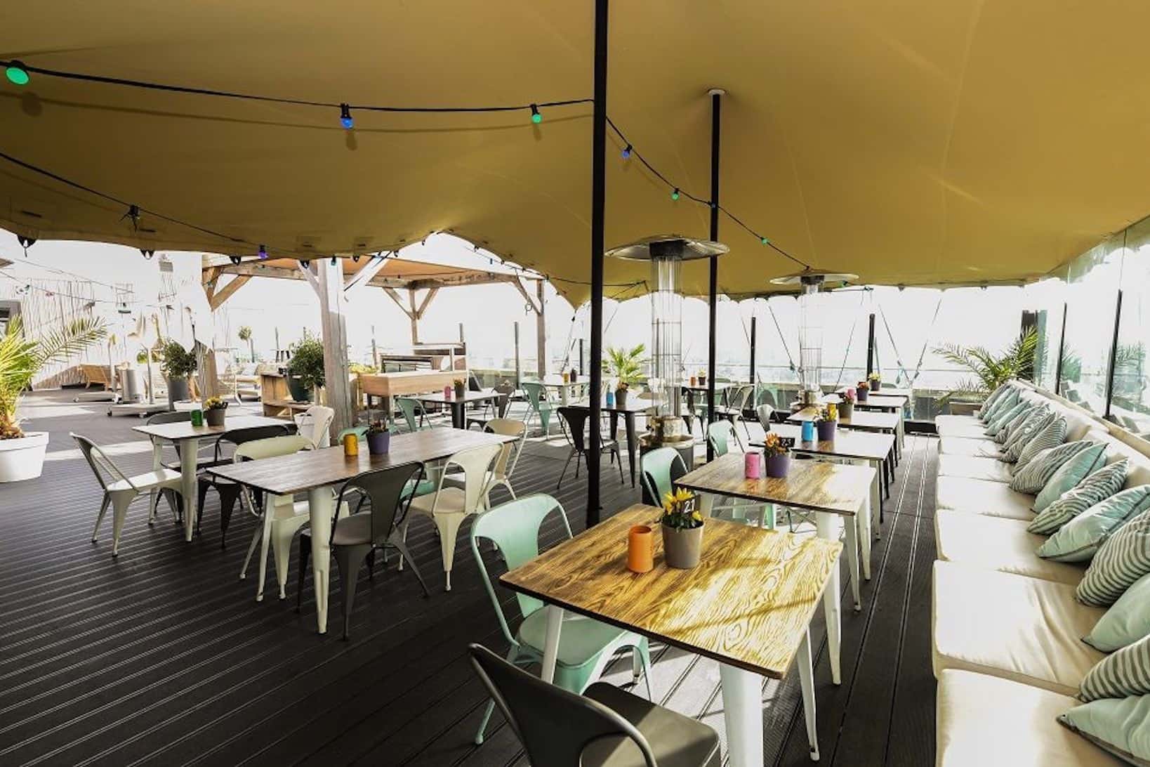 Rooftop Terrace, Bar Side 2