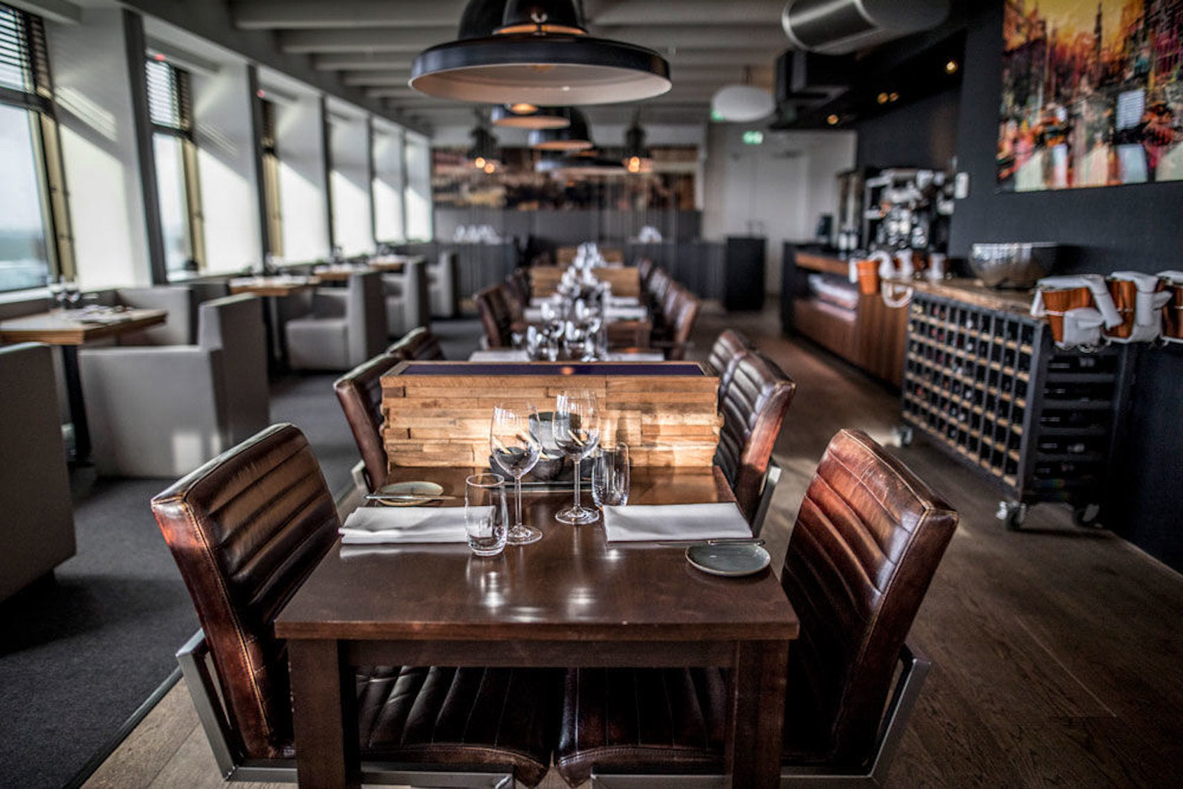 Floor 17 Bar & Restaurant 6