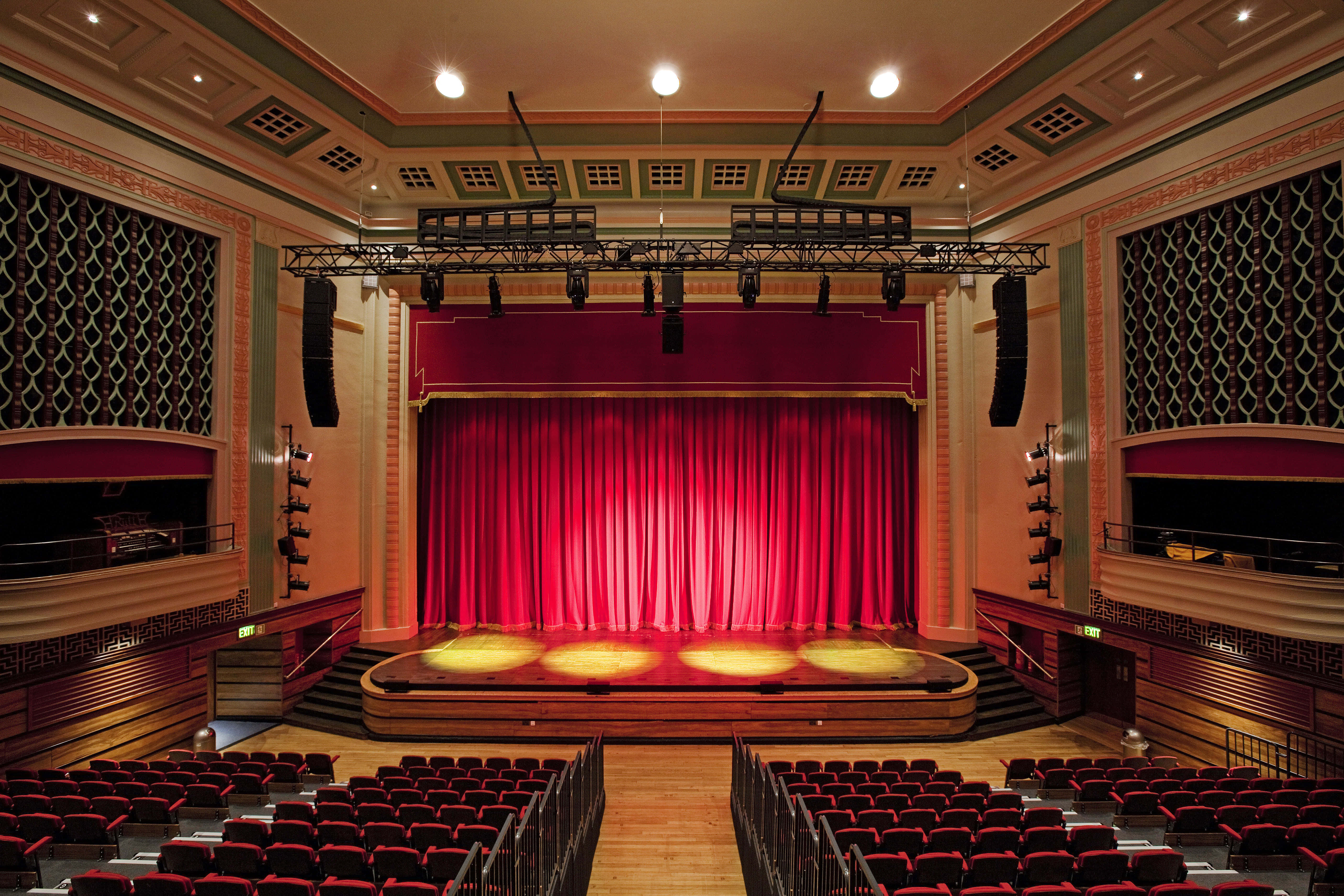 Great Hall, The People's Palace 5