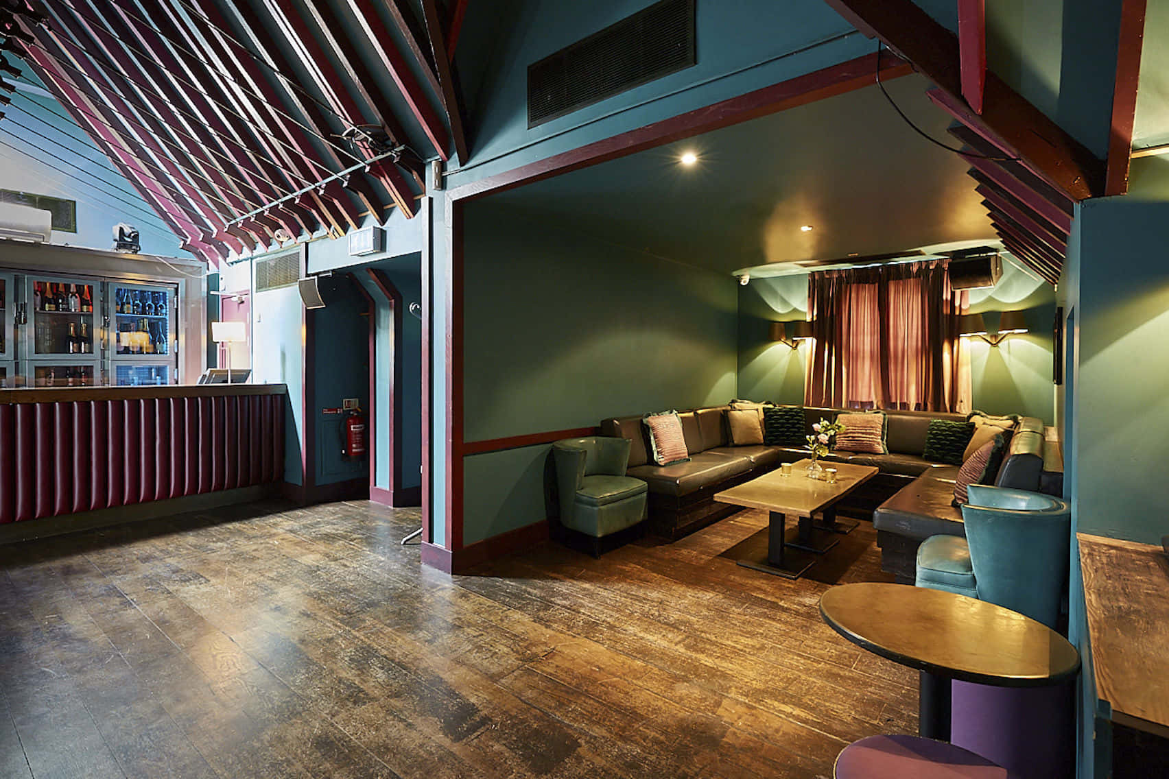 Penthouse Champagne Bar 16