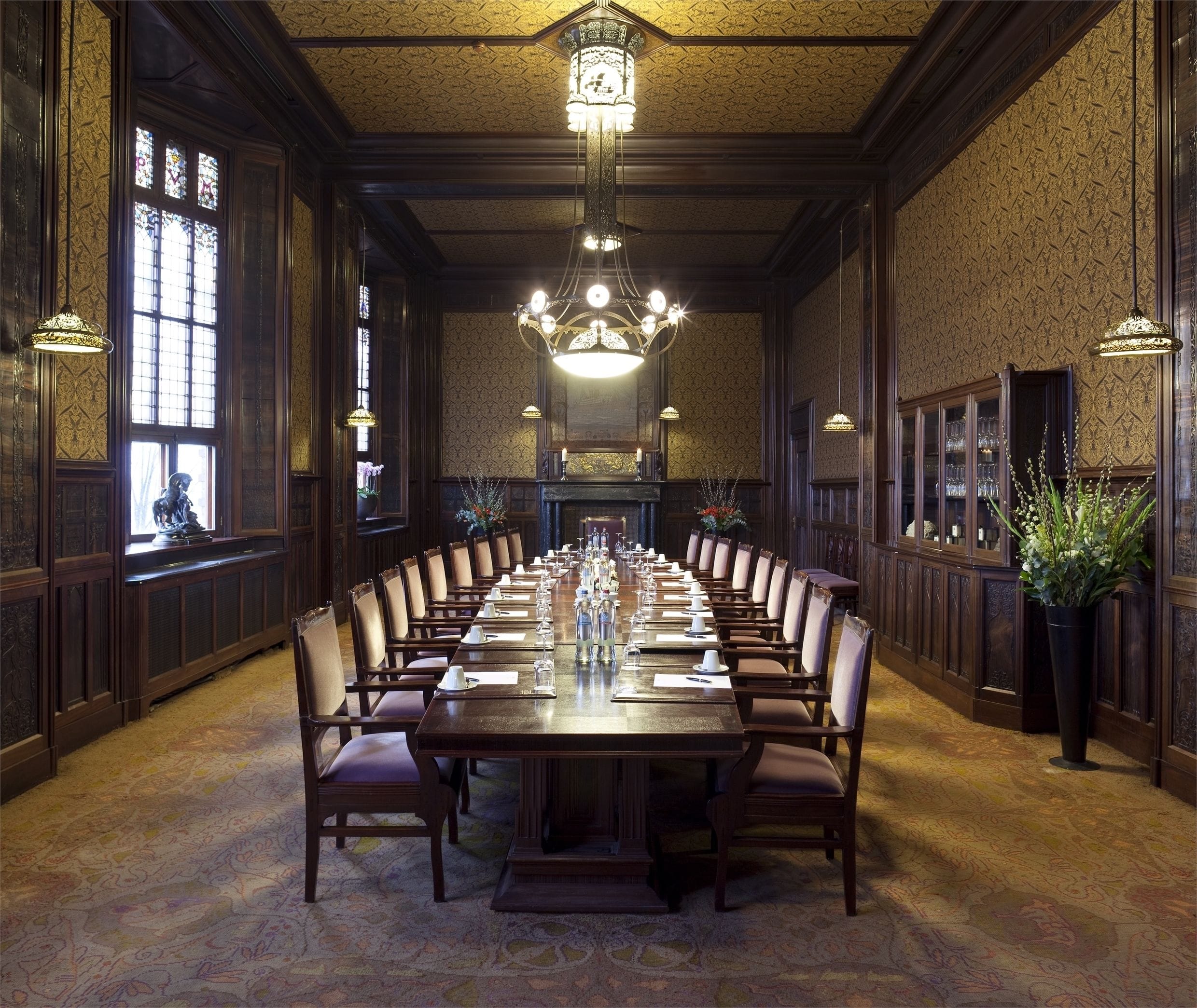 Council Chamber 8