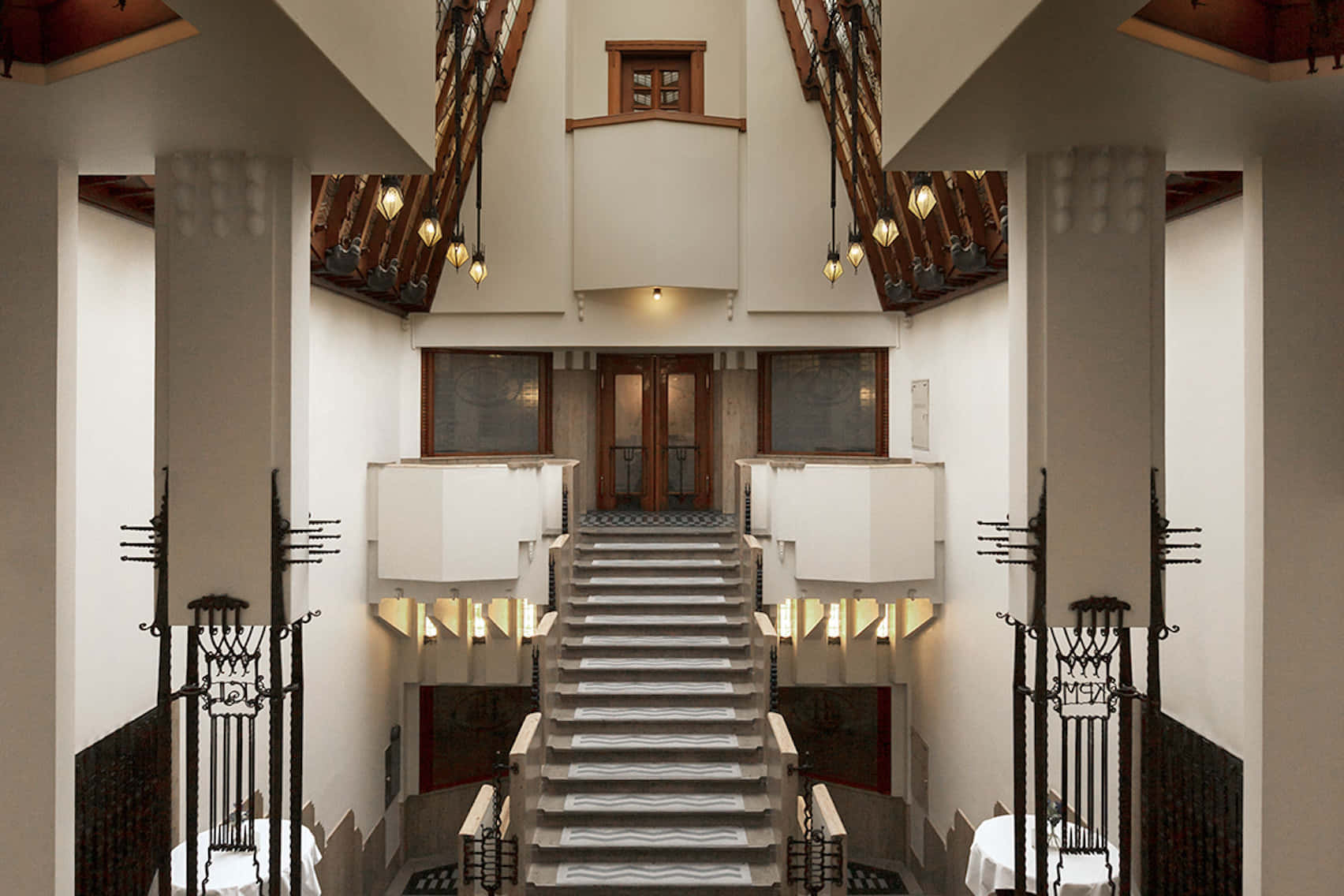 Van der Meij-hall 7