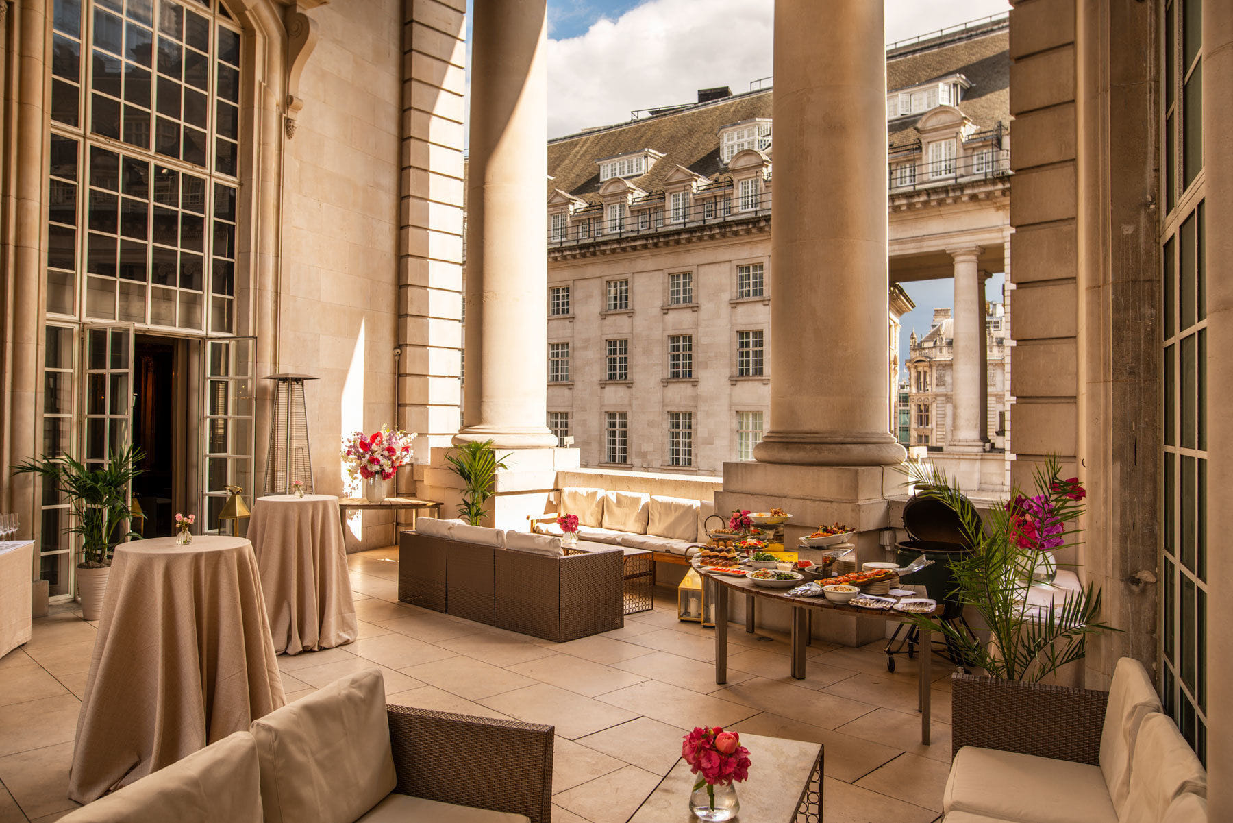 Pompadour Ballroom 6