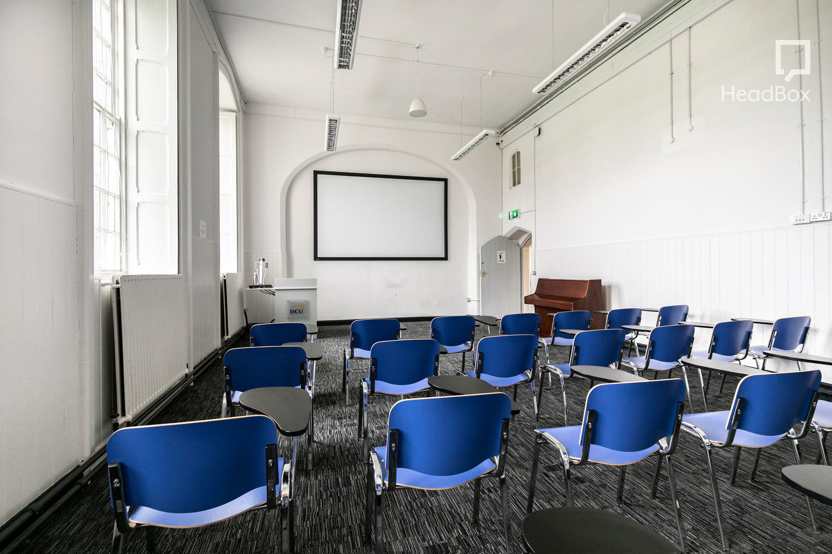 Senior House Classroom SG10 1