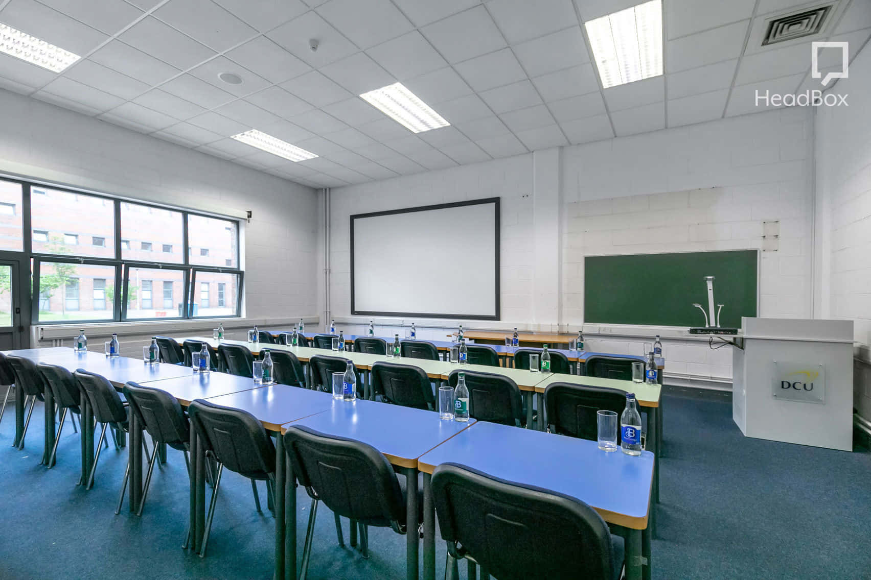 Business Building Classroom QG02 1