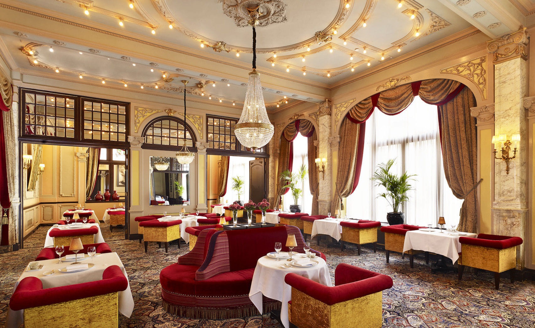 Lounge and Restaurant 2