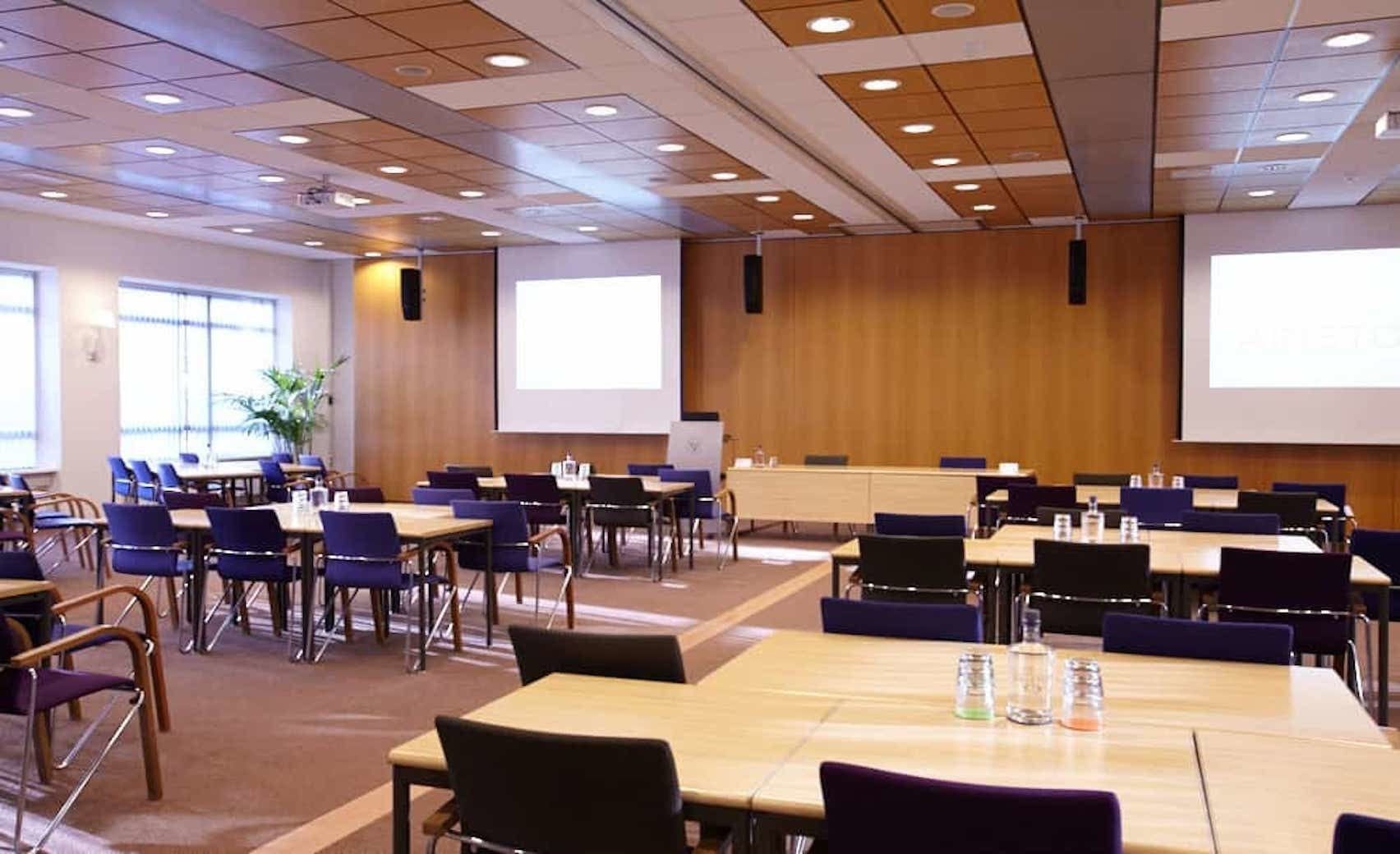 Large Room 1