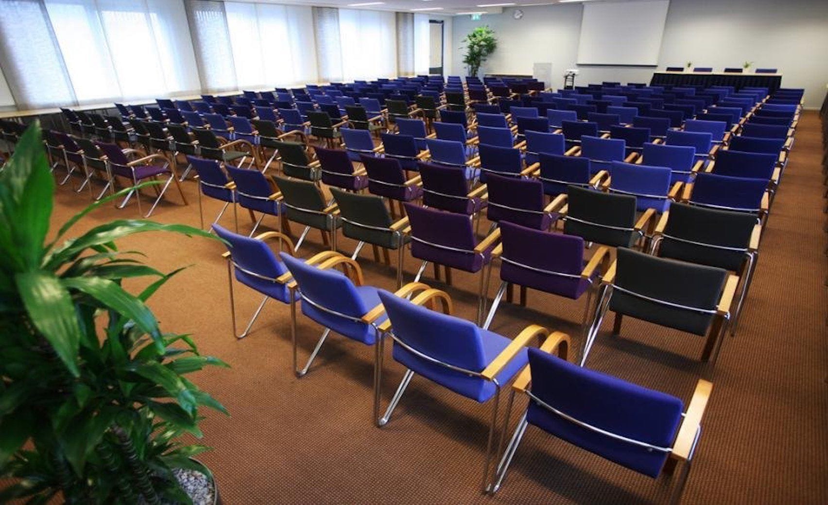 Large Room 3 2
