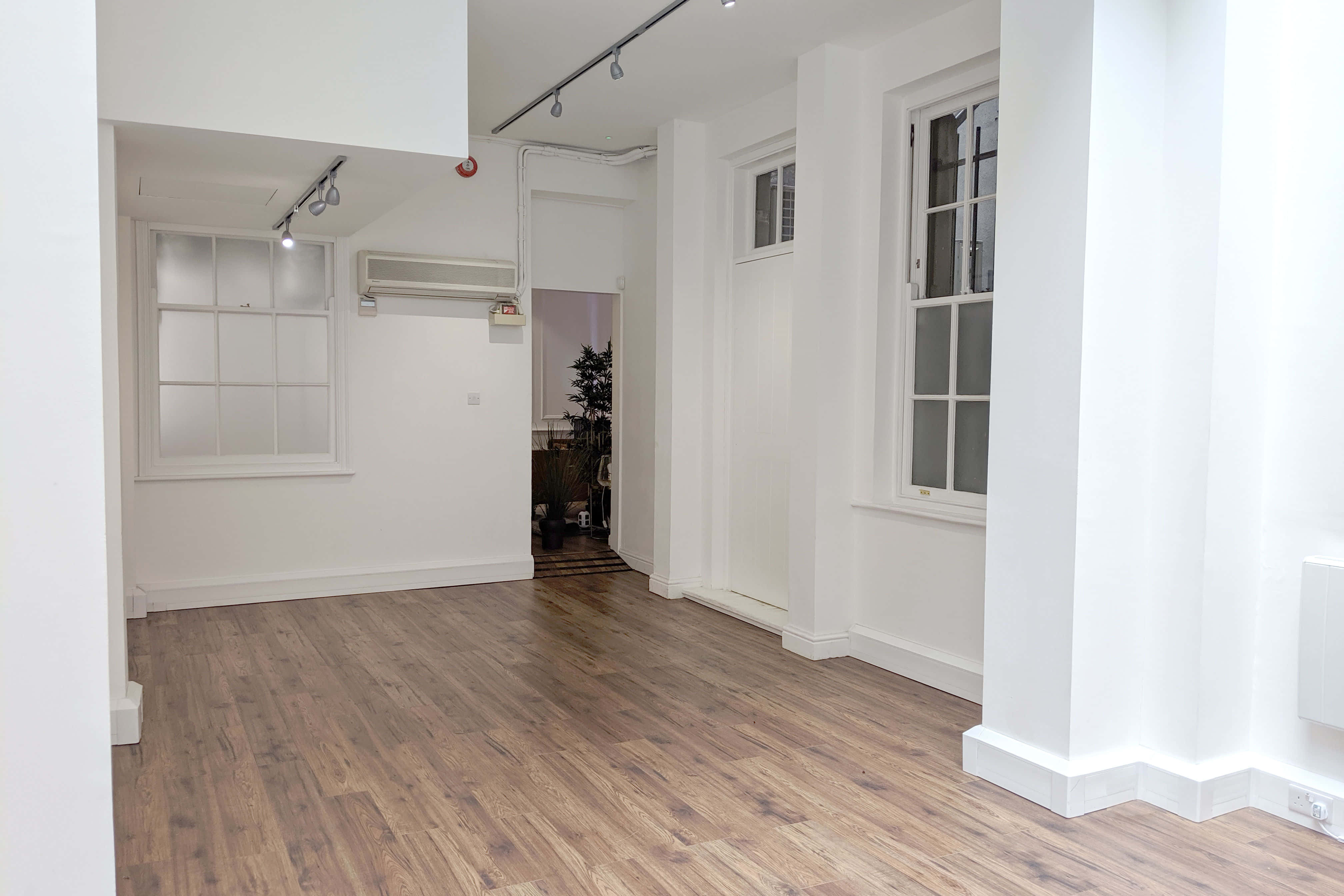 Ground Floor & Shop Front 9