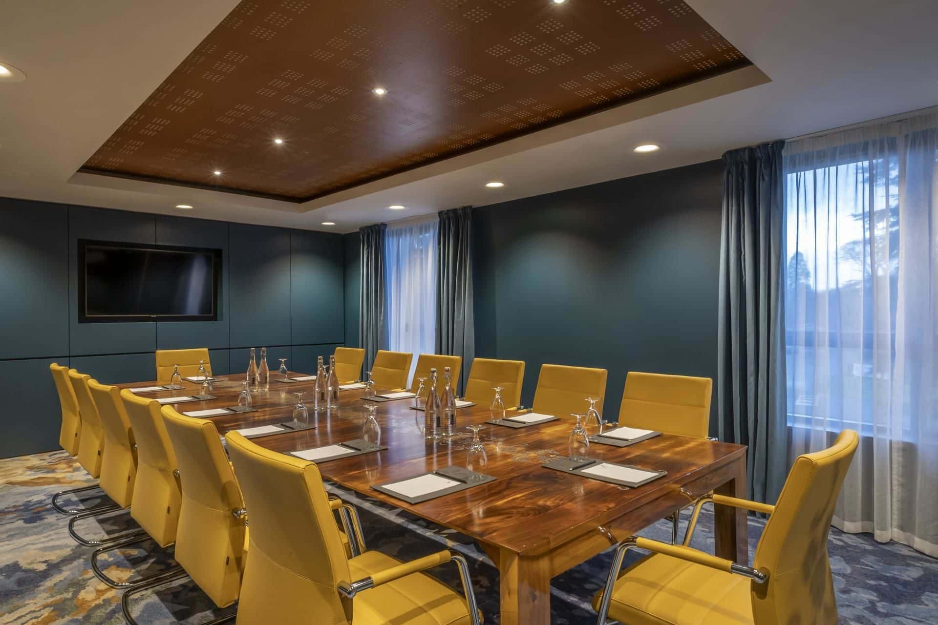 Leinster Boardroom 2