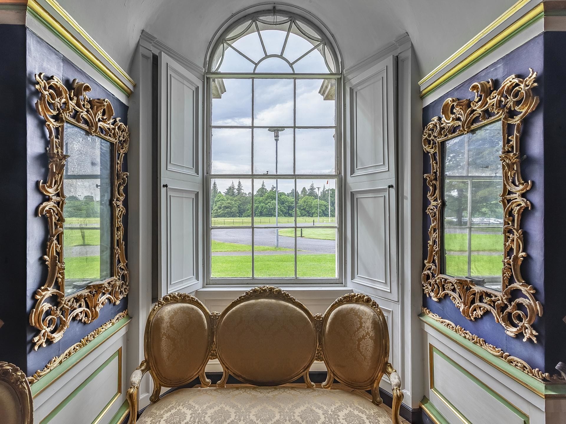 The Chinese Boudoir  4