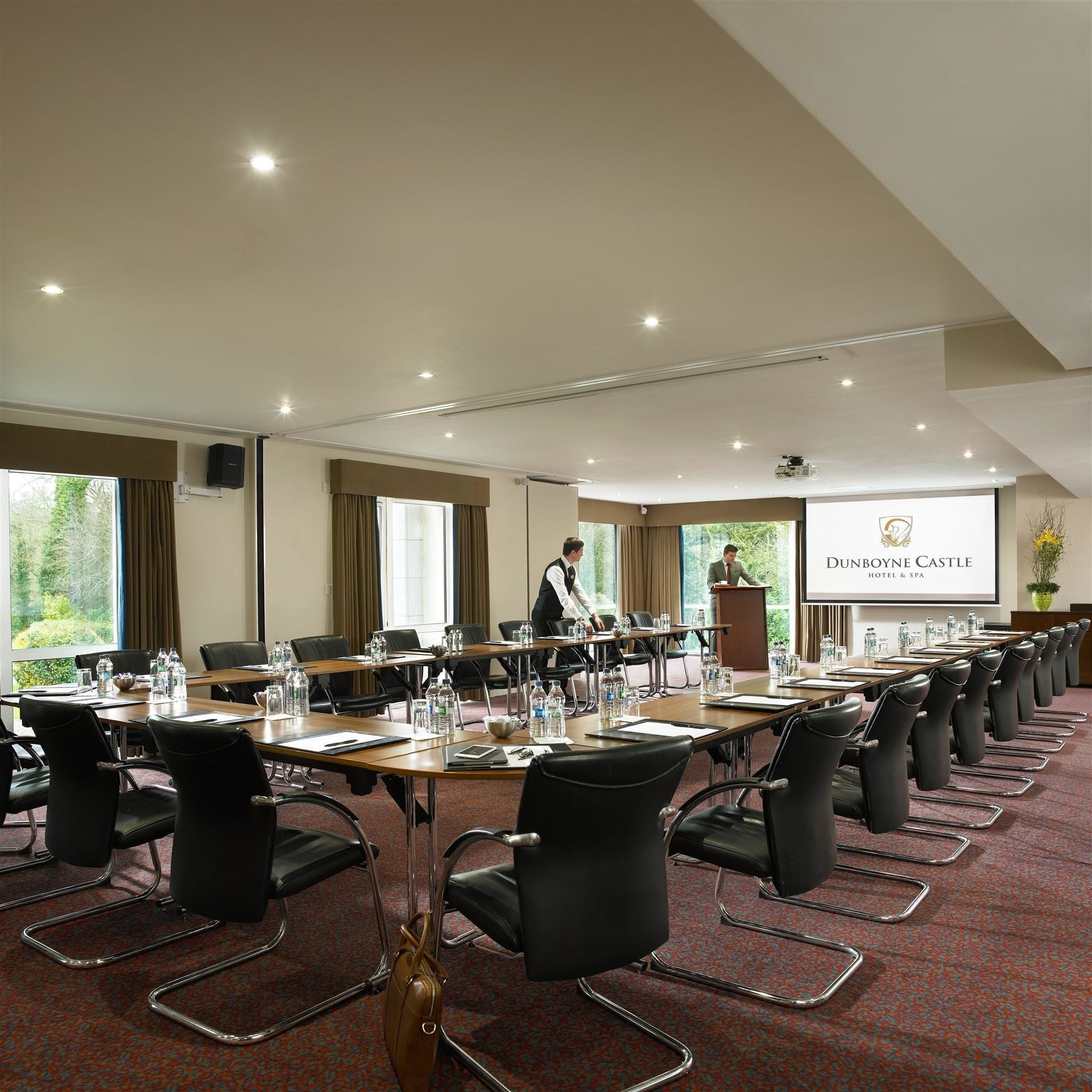 Cedar, Copper and Alder Suites 1