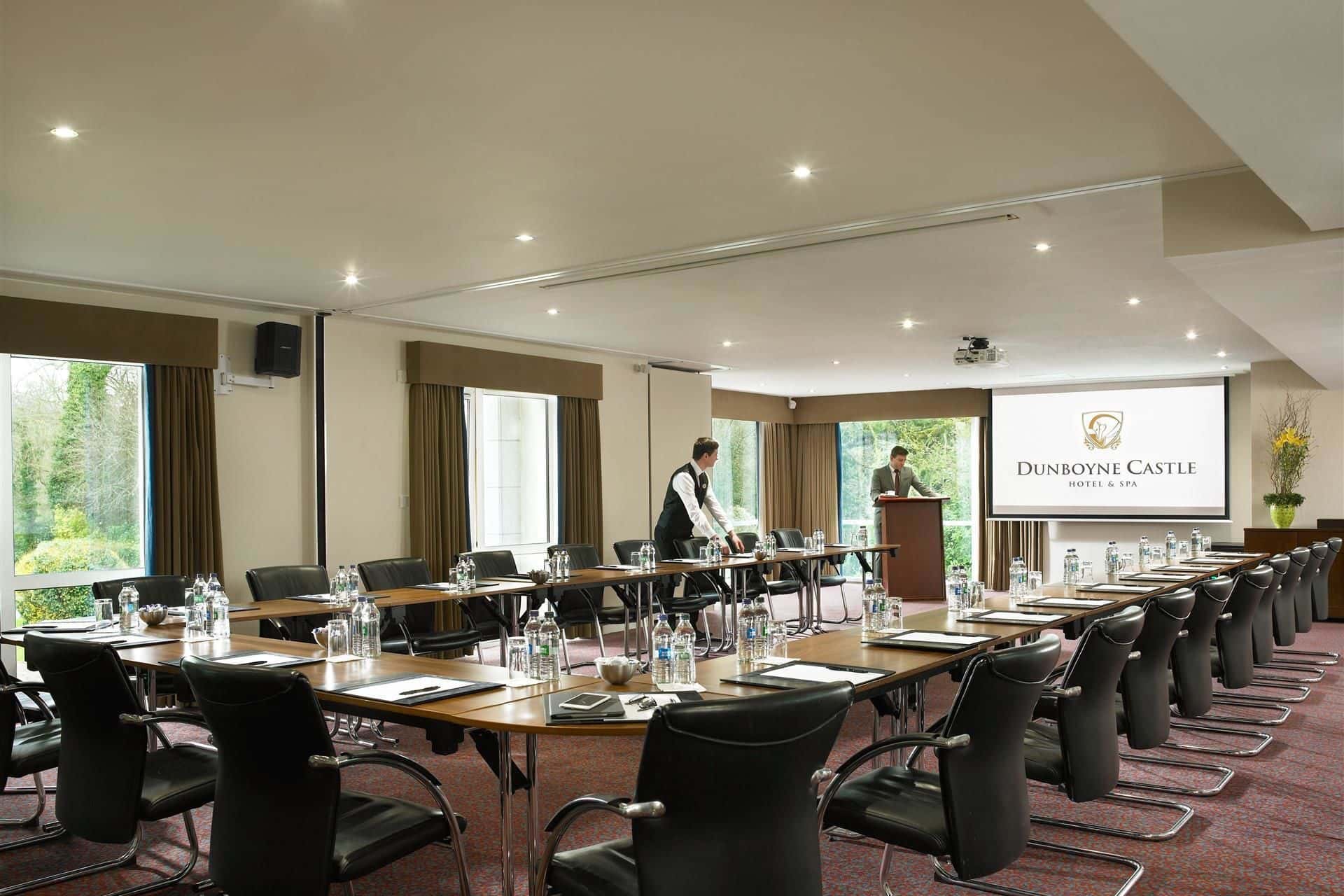 Cedar, Copper and Alder Suites 1