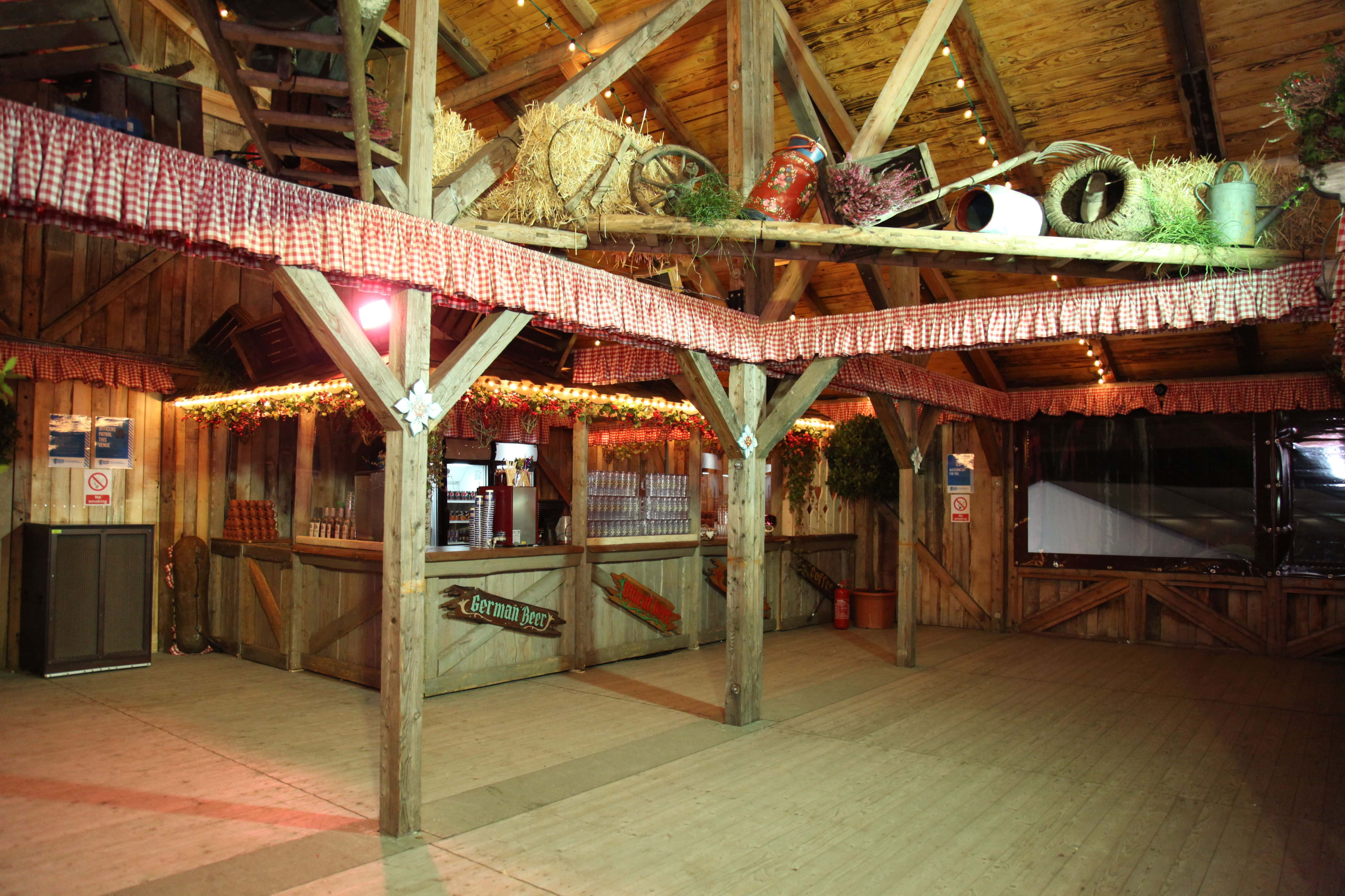 Café Bavaria - Upstairs 11